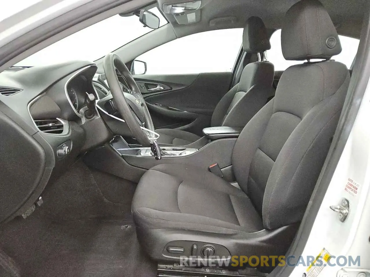 7 Photograph of a damaged car 1G1ZD5ST5NF143751 CHEVROLET MALIBU 2022