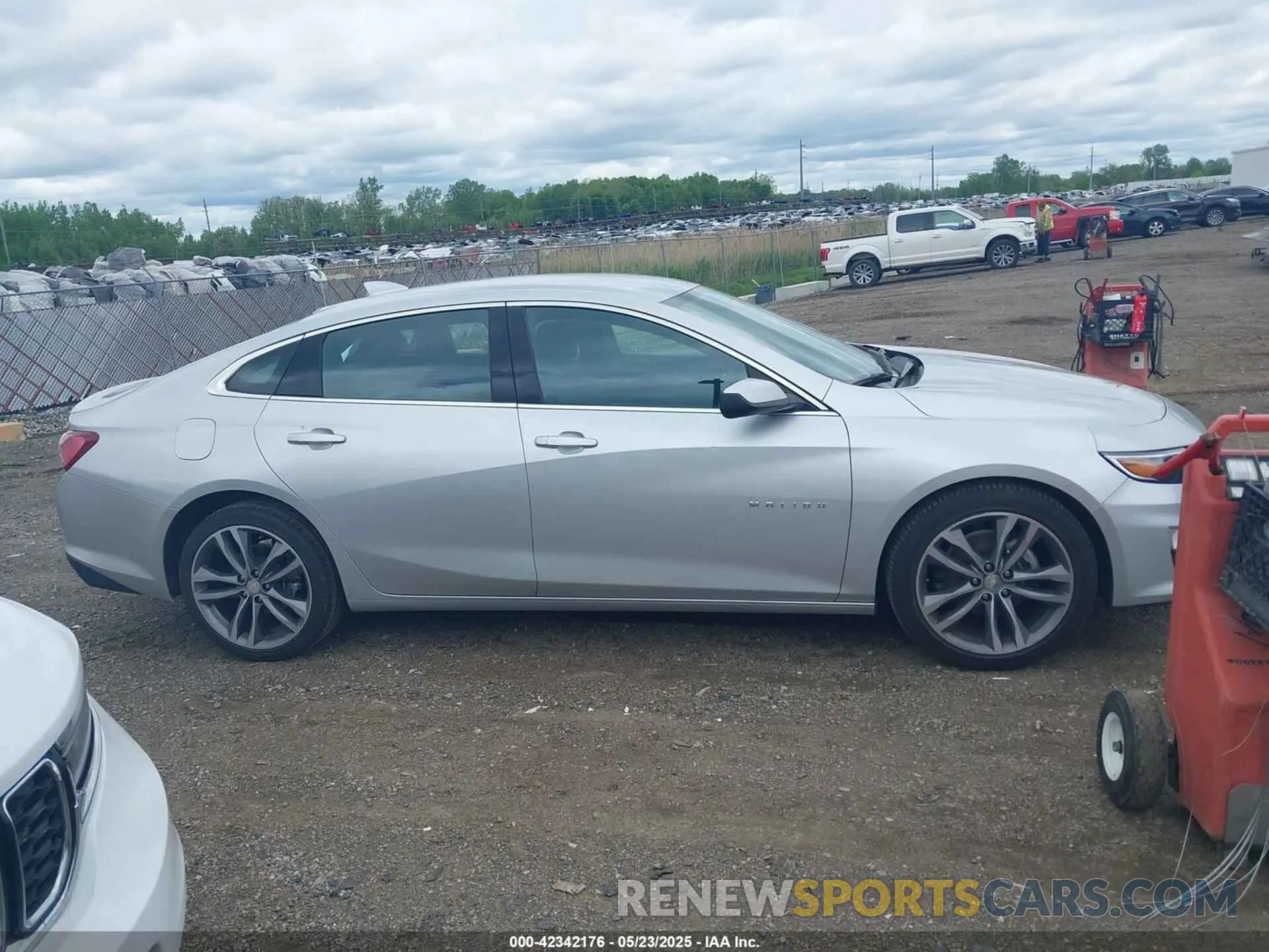 13 Фотография поврежденного автомобиля 1G1ZD5ST5NF148240 CHEVROLET MALIBU 2022