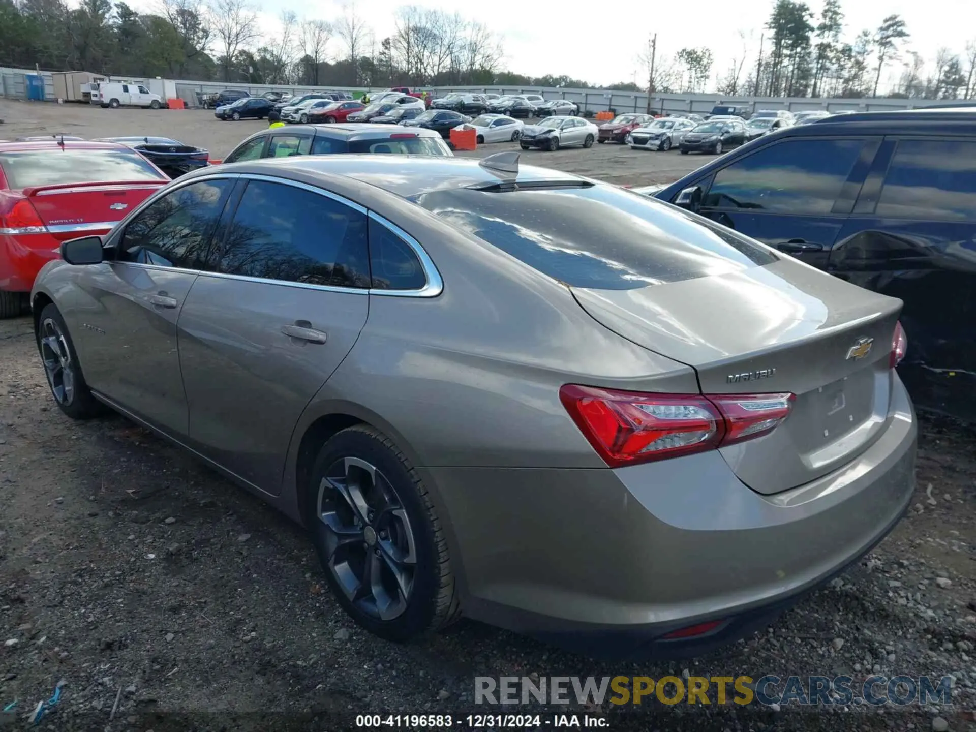 3 Фотография поврежденного автомобиля 1G1ZD5ST5NF162249 CHEVROLET MALIBU 2022