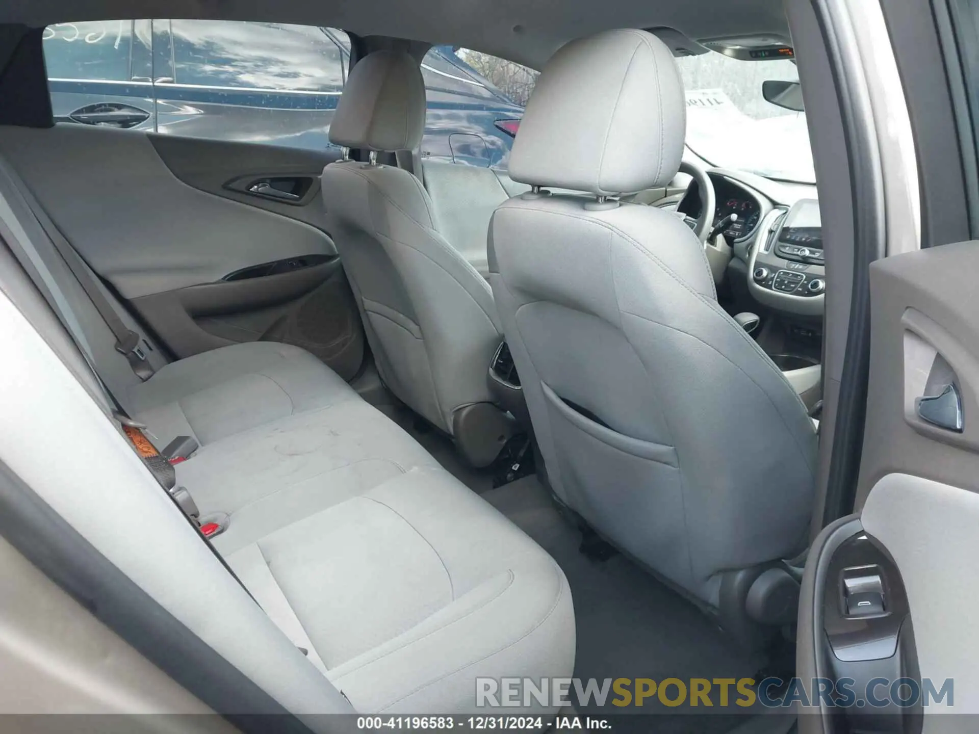 8 Фотография поврежденного автомобиля 1G1ZD5ST5NF162249 CHEVROLET MALIBU 2022