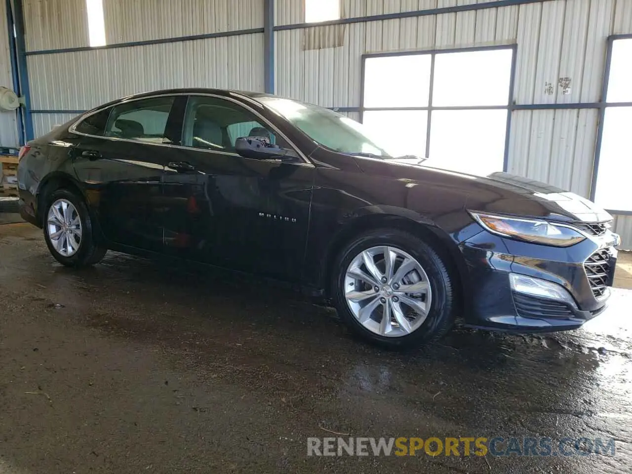 4 Фотография поврежденного автомобиля 1G1ZD5ST5NF195400 CHEVROLET MALIBU 2022