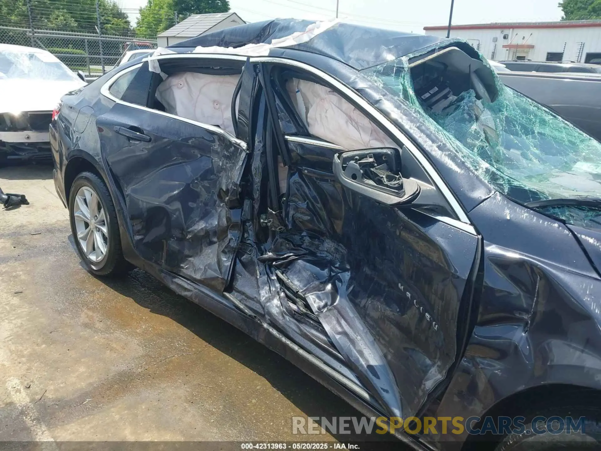 12 Photograph of a damaged car 1G1ZD5ST6NF160882 CHEVROLET MALIBU 2022