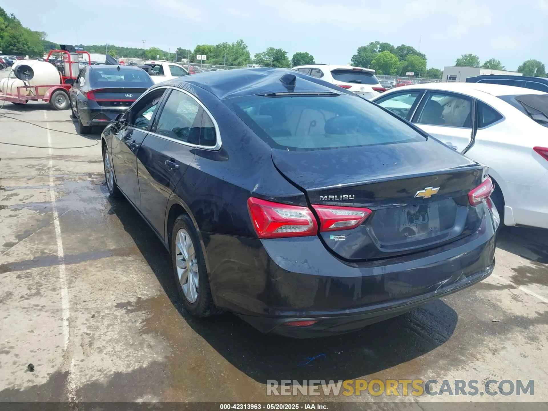 3 Photograph of a damaged car 1G1ZD5ST6NF160882 CHEVROLET MALIBU 2022