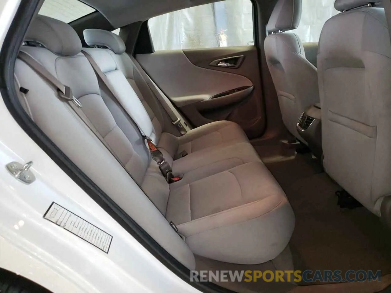 10 Фотография поврежденного автомобиля 1G1ZD5ST7NF114428 CHEVROLET MALIBU 2022