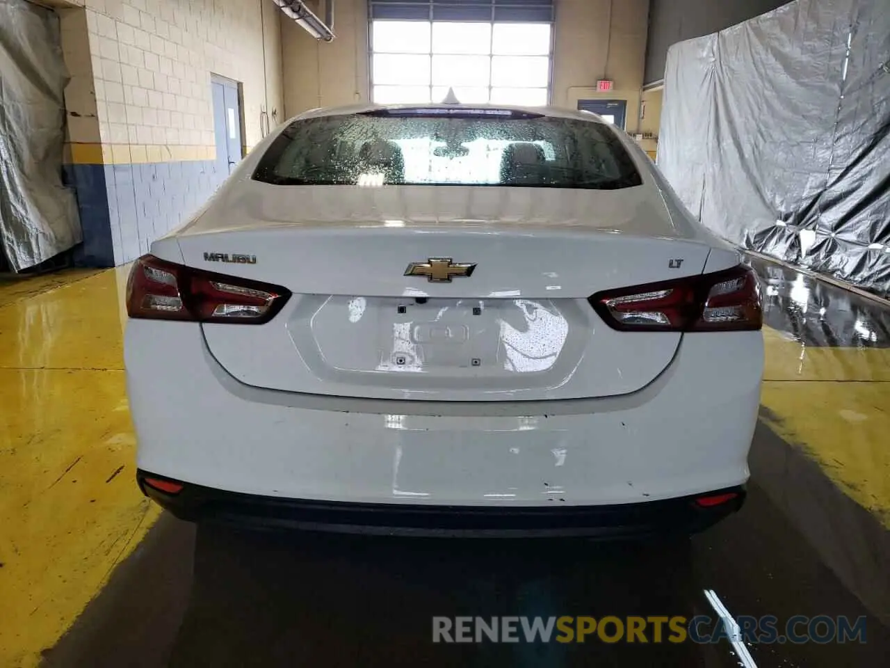 6 Фотография поврежденного автомобиля 1G1ZD5ST7NF114428 CHEVROLET MALIBU 2022