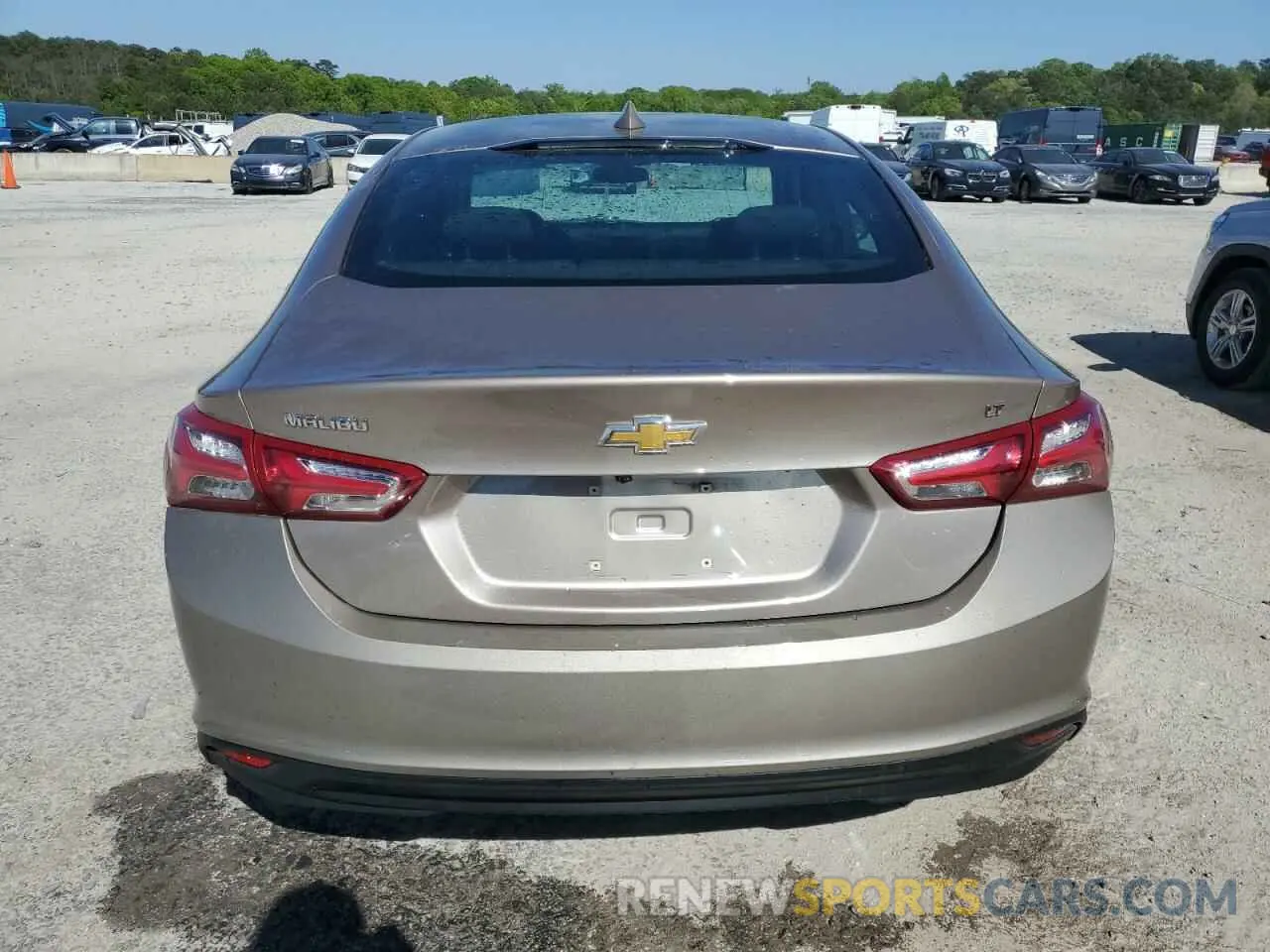 6 Photograph of a damaged car 1G1ZD5ST7NF123582 CHEVROLET MALIBU 2022