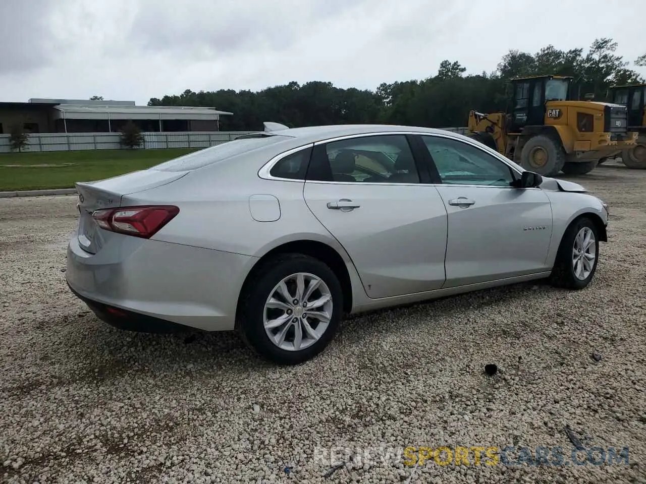 3 Photograph of a damaged car 1G1ZD5ST7NF139555 CHEVROLET MALIBU 2022