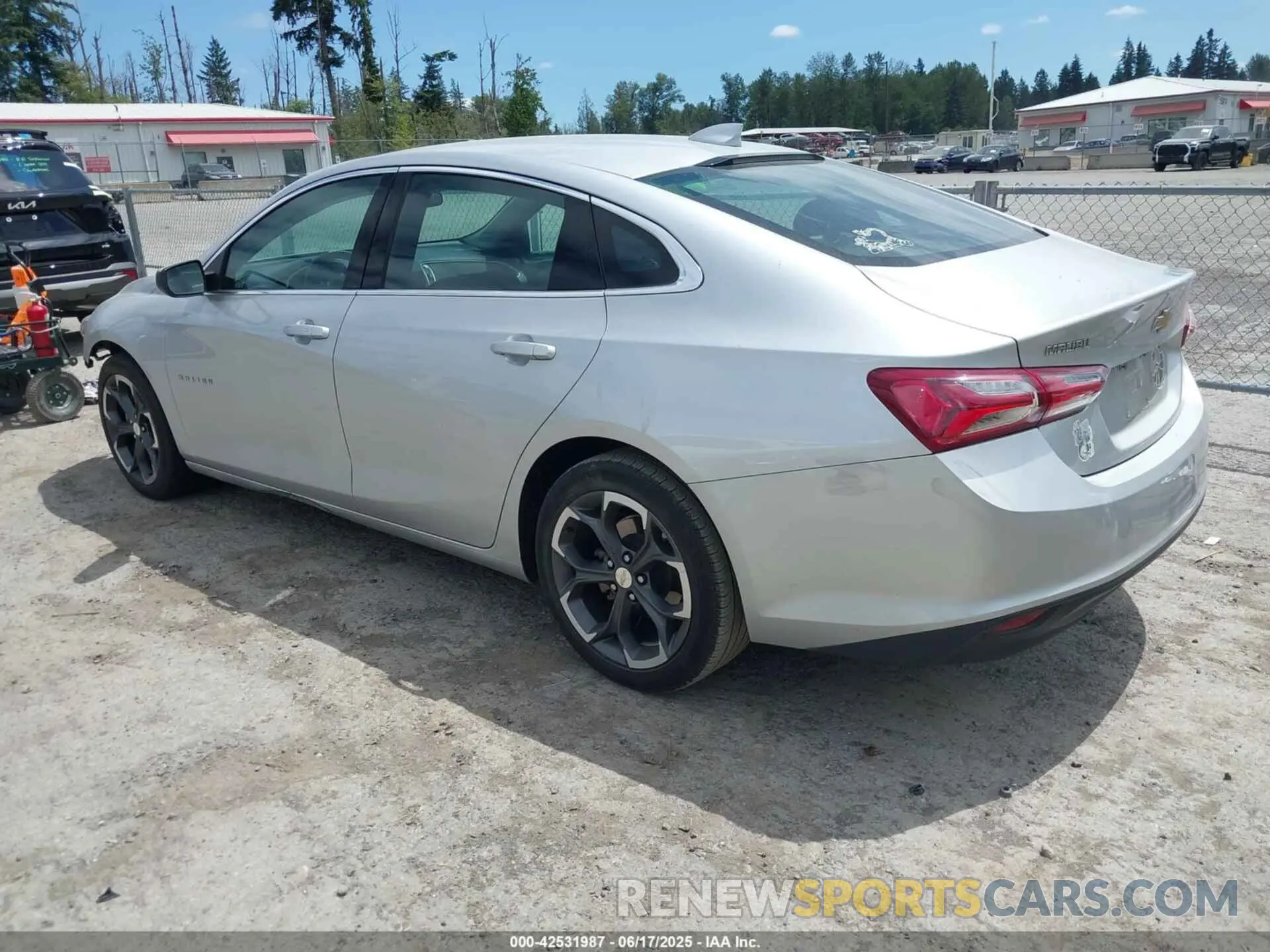 3 Photograph of a damaged car 1G1ZD5ST7NF140009 CHEVROLET MALIBU 2022