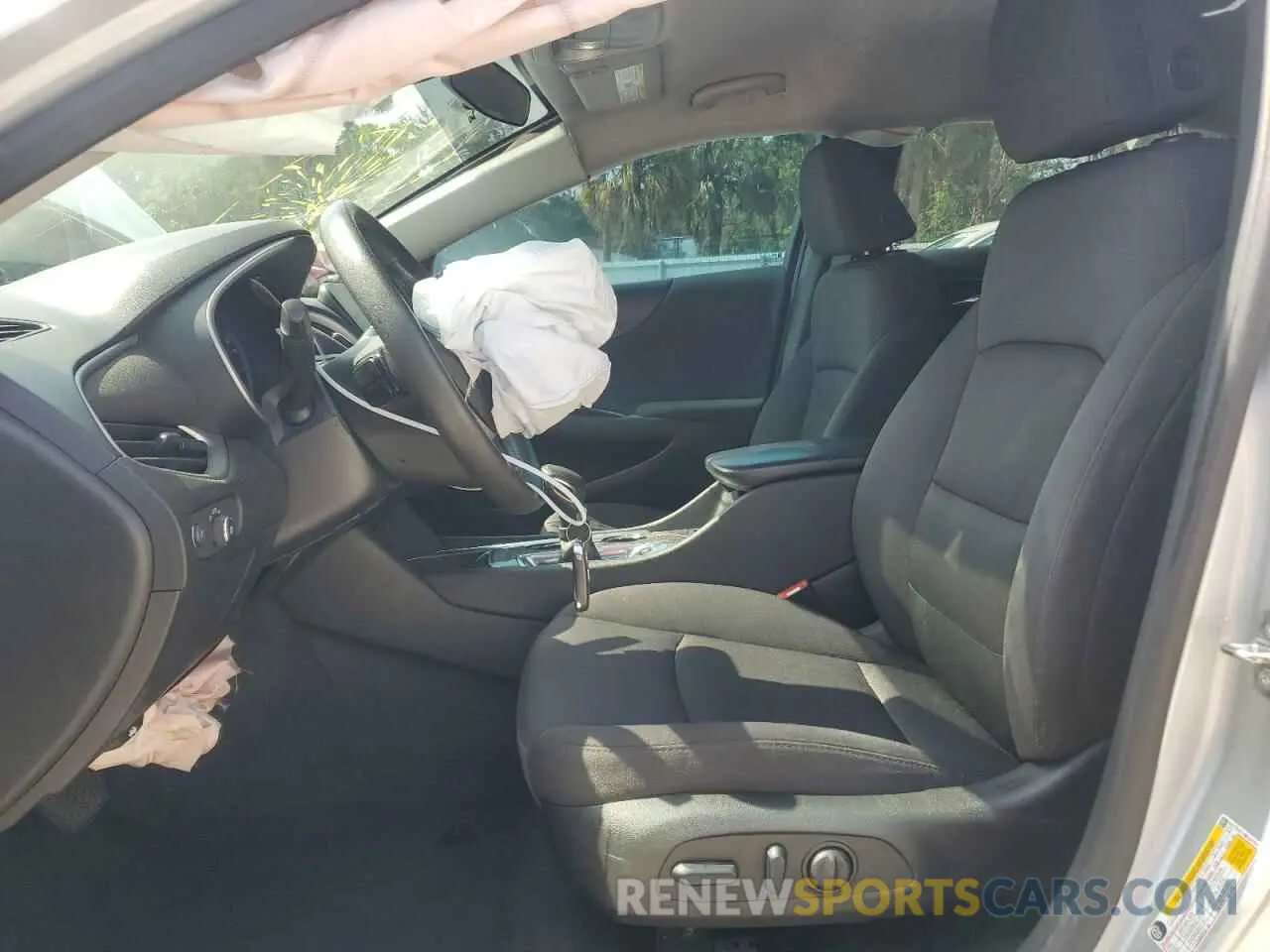 7 Photograph of a damaged car 1G1ZD5ST7NF144724 CHEVROLET MALIBU 2022