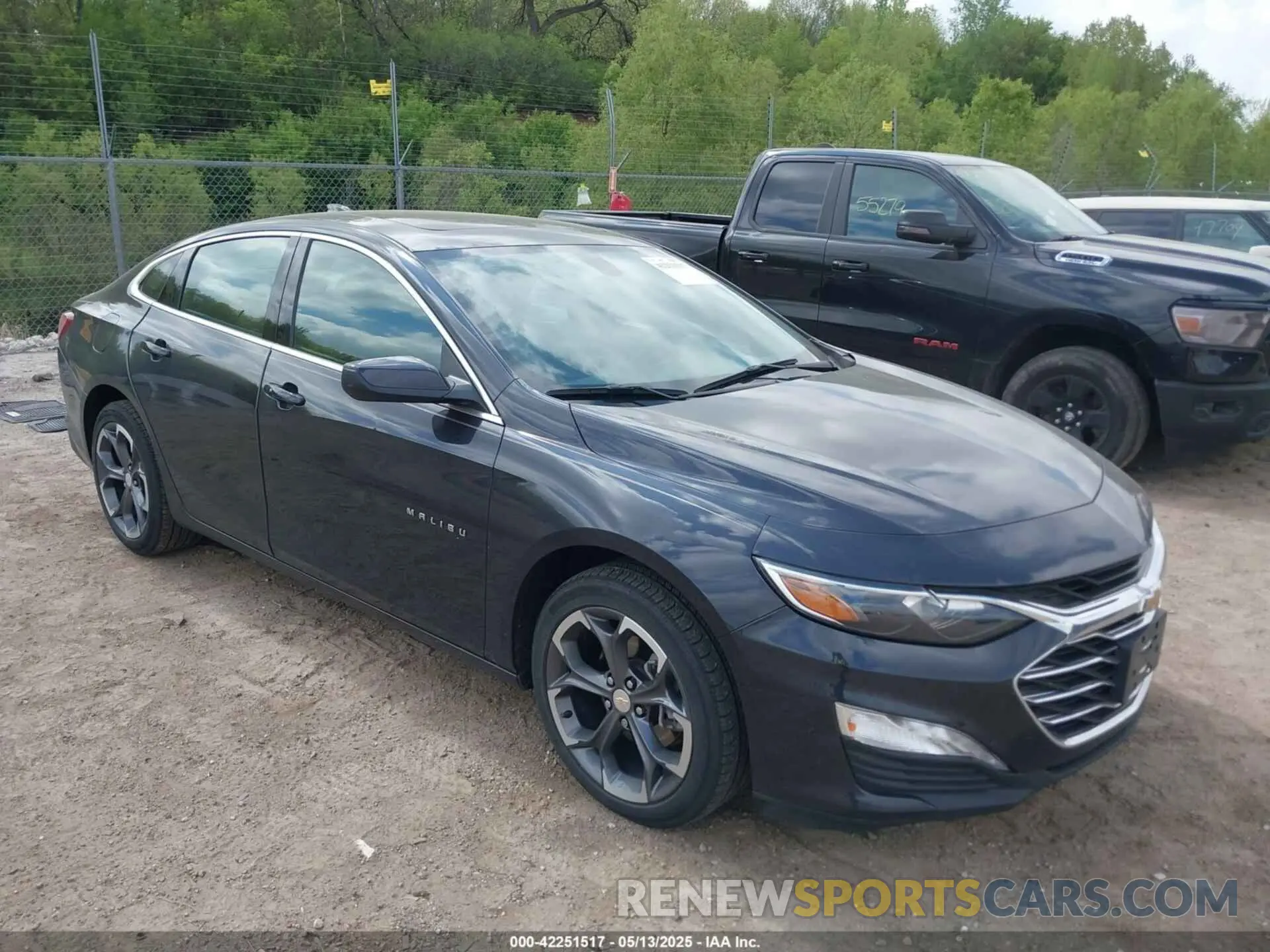 1 Photograph of a damaged car 1G1ZD5ST7NF202475 CHEVROLET MALIBU 2022