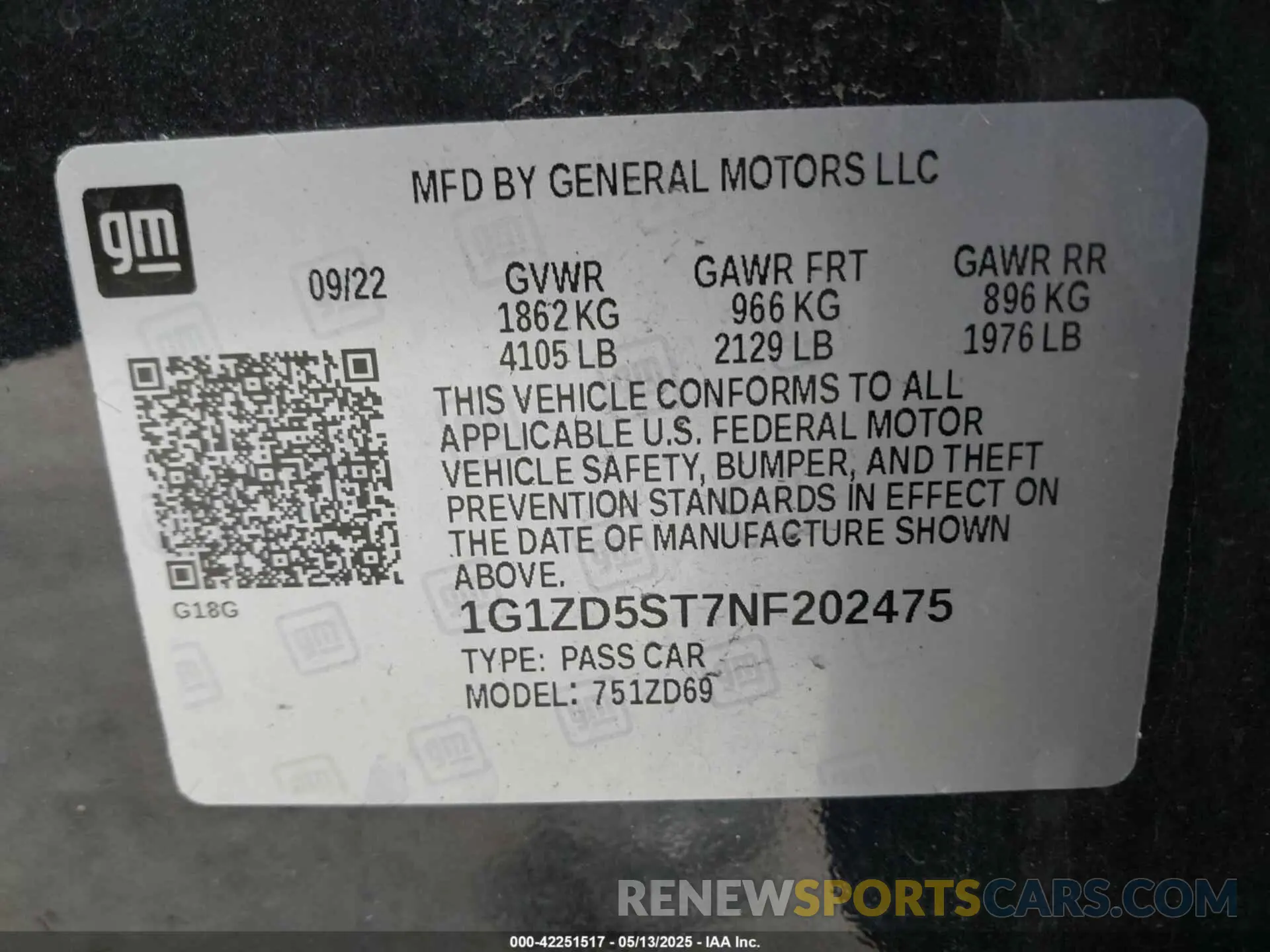 9 Photograph of a damaged car 1G1ZD5ST7NF202475 CHEVROLET MALIBU 2022
