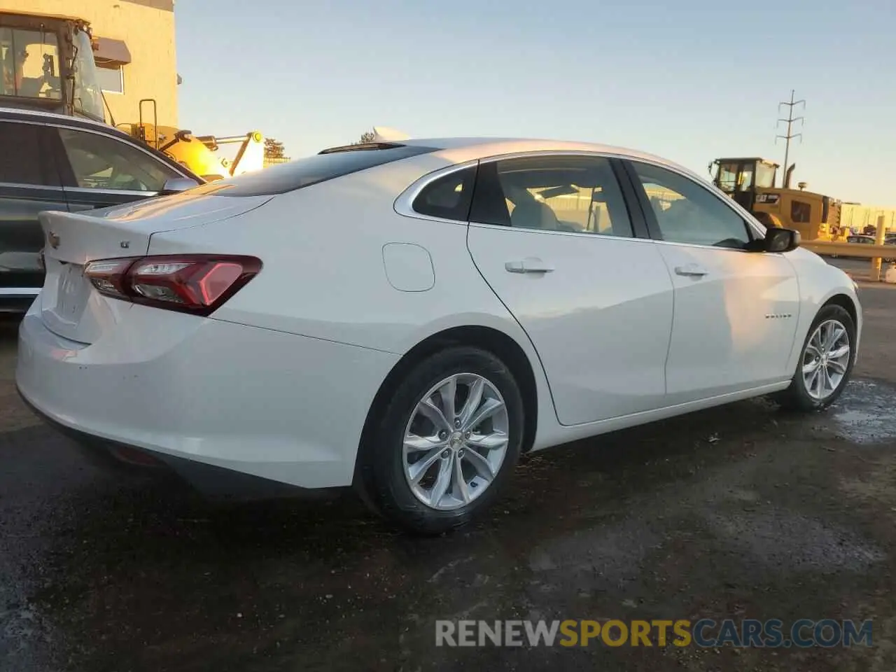 3 Фотография поврежденного автомобиля 1G1ZD5ST8NF141234 CHEVROLET MALIBU 2022