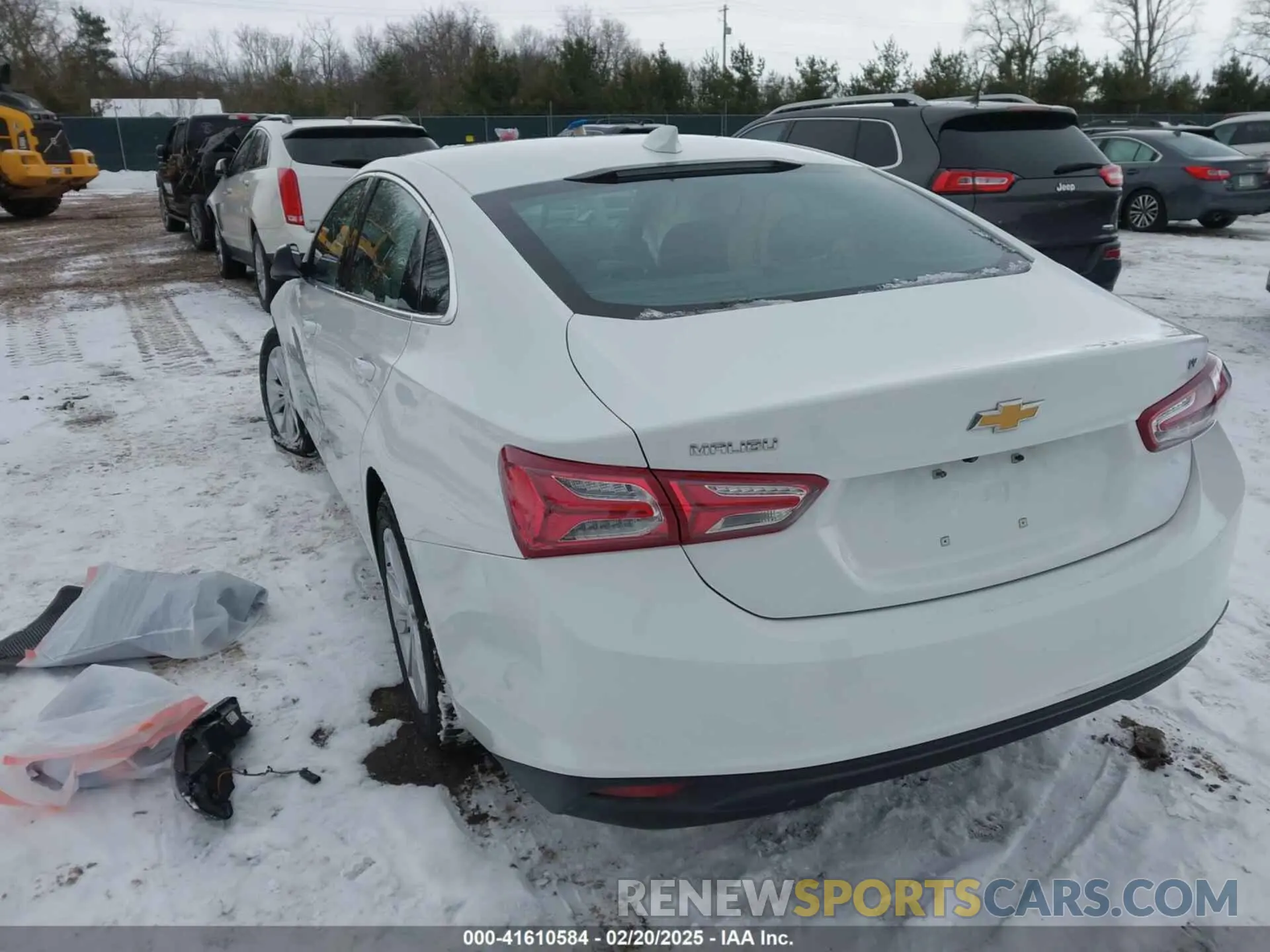 3 Photograph of a damaged car 1G1ZD5ST8NF147440 CHEVROLET MALIBU 2022