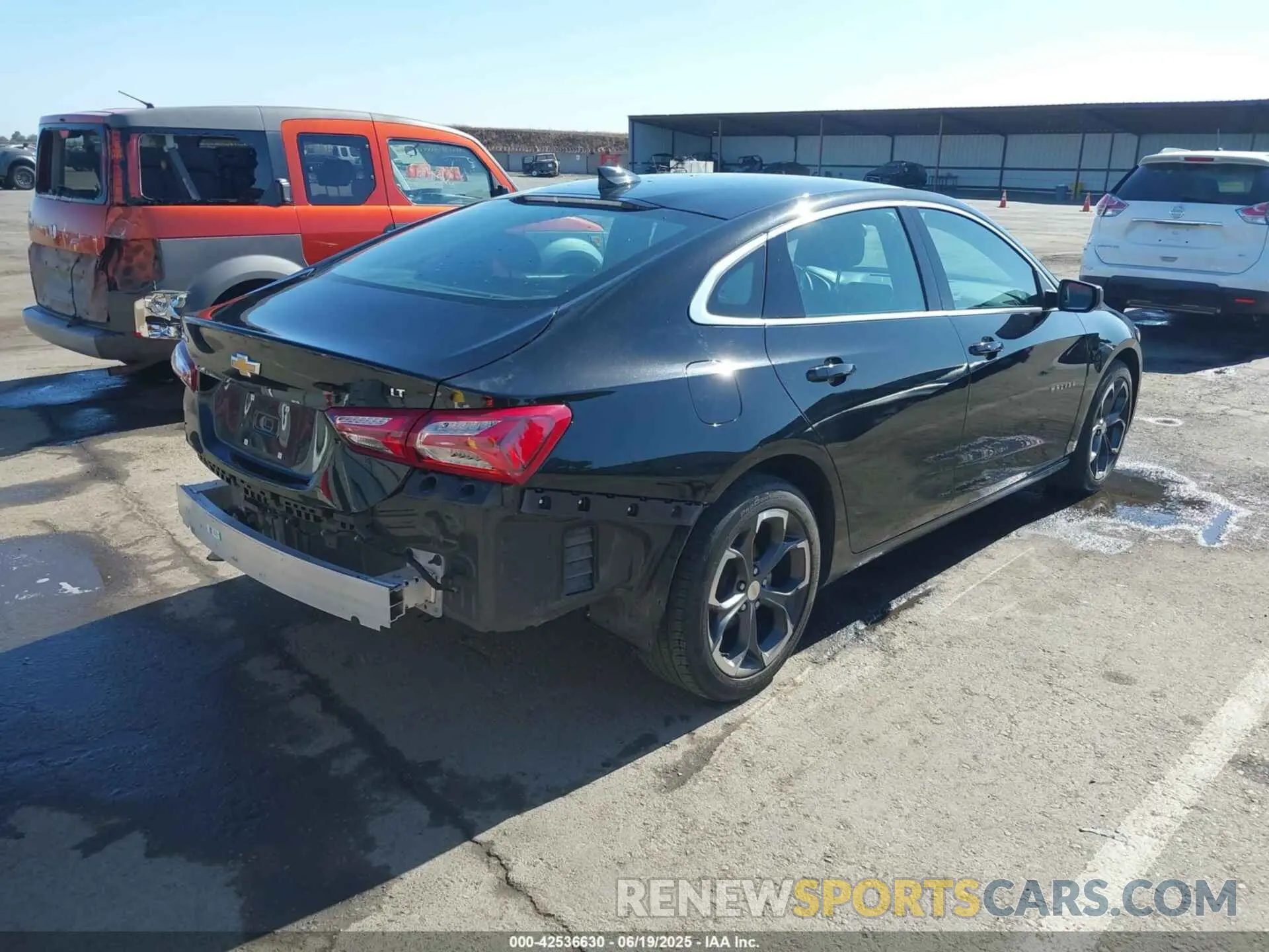 4 Photograph of a damaged car 1G1ZD5ST8NF200623 CHEVROLET MALIBU 2022