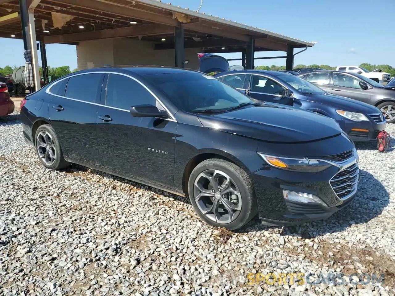 4 Photograph of a damaged car 1G1ZD5ST8NF205482 CHEVROLET MALIBU 2022