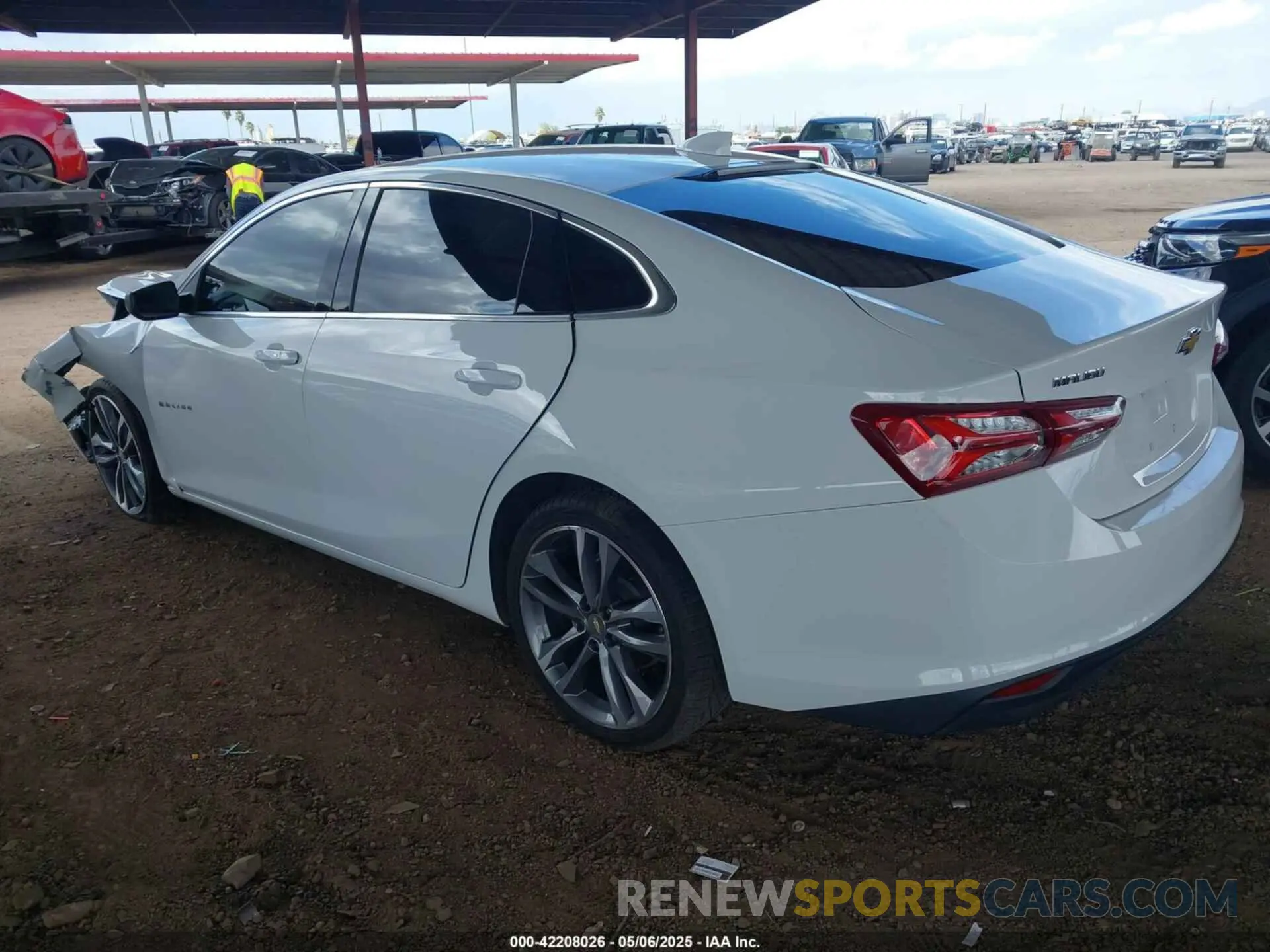 3 Photograph of a damaged car 1G1ZD5ST9NF129416 CHEVROLET MALIBU 2022