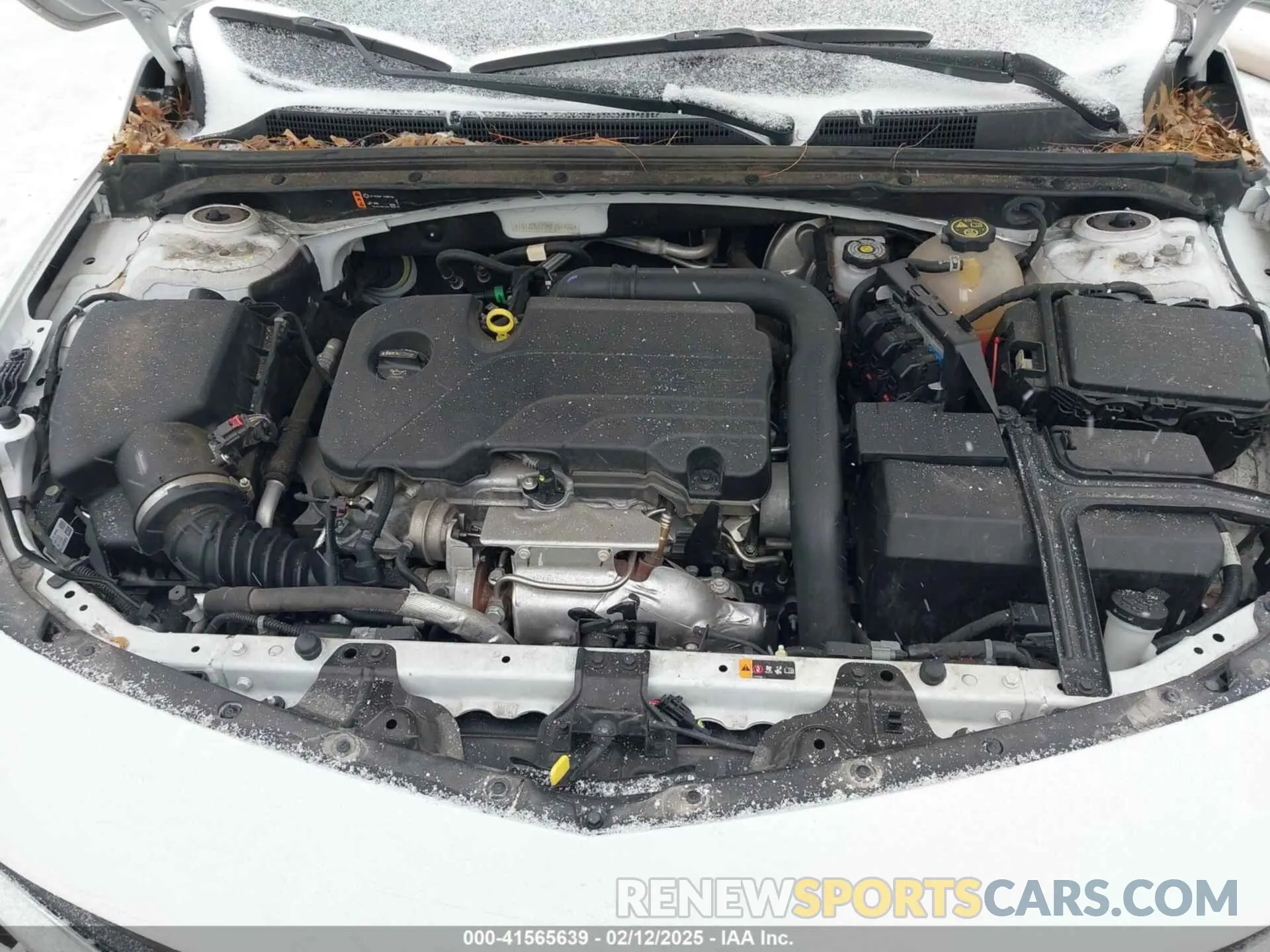 10 Photograph of a damaged car 1G1ZD5ST9NF151402 CHEVROLET MALIBU 2022