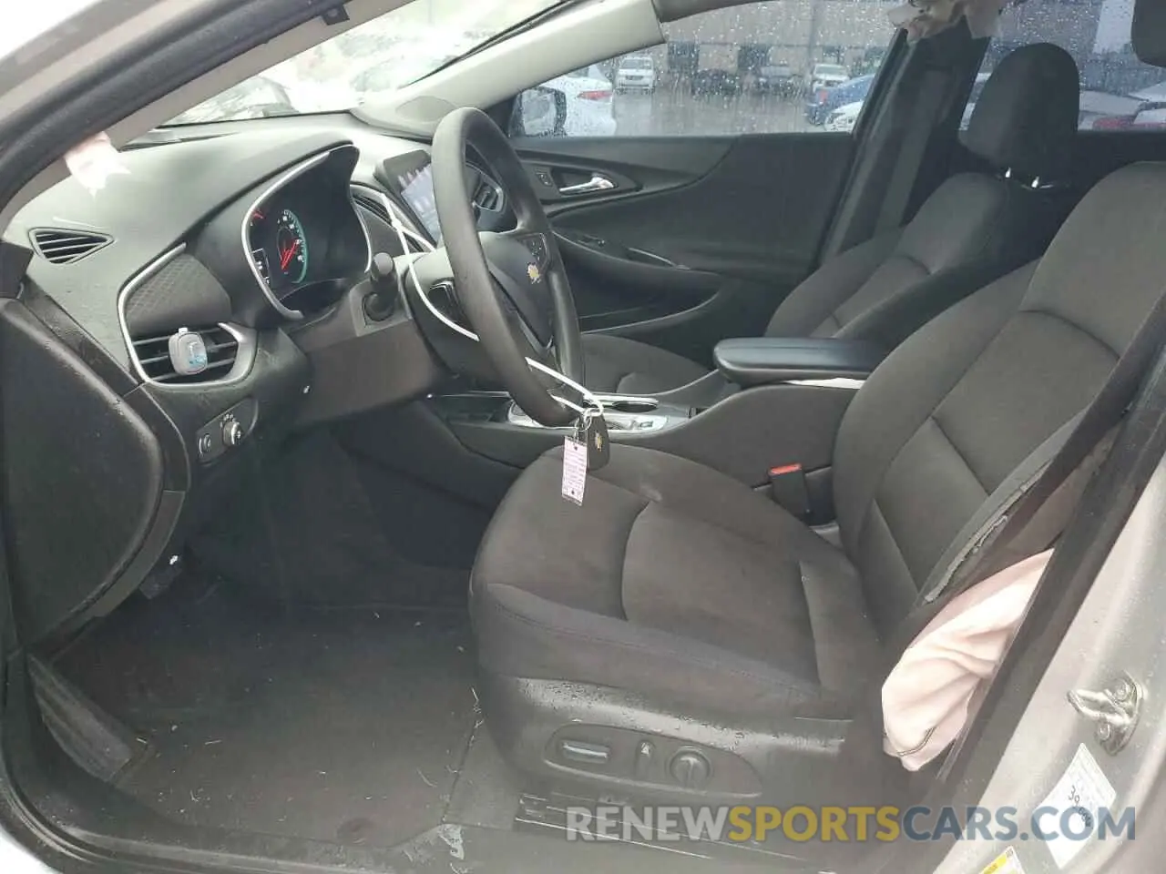 7 Фотография поврежденного автомобиля 1G1ZD5STXNF149383 CHEVROLET MALIBU 2022