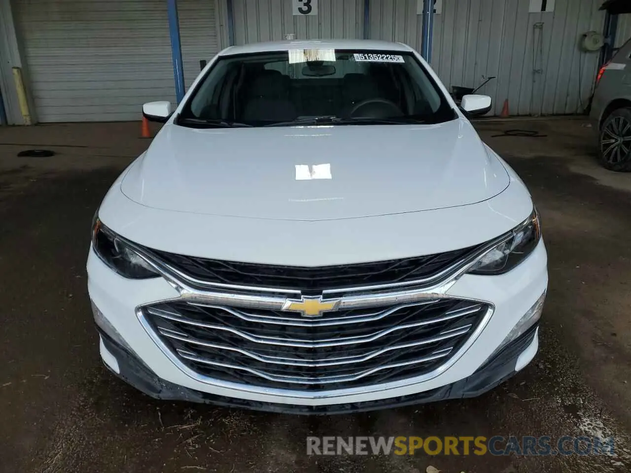 5 Photograph of a damaged car 1G1ZD5STXNF151621 CHEVROLET MALIBU 2022