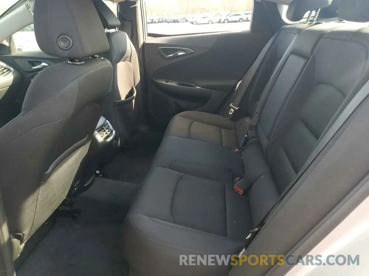10 Фотография поврежденного автомобиля 1G1ZD5STXNF156821 CHEVROLET MALIBU 2022