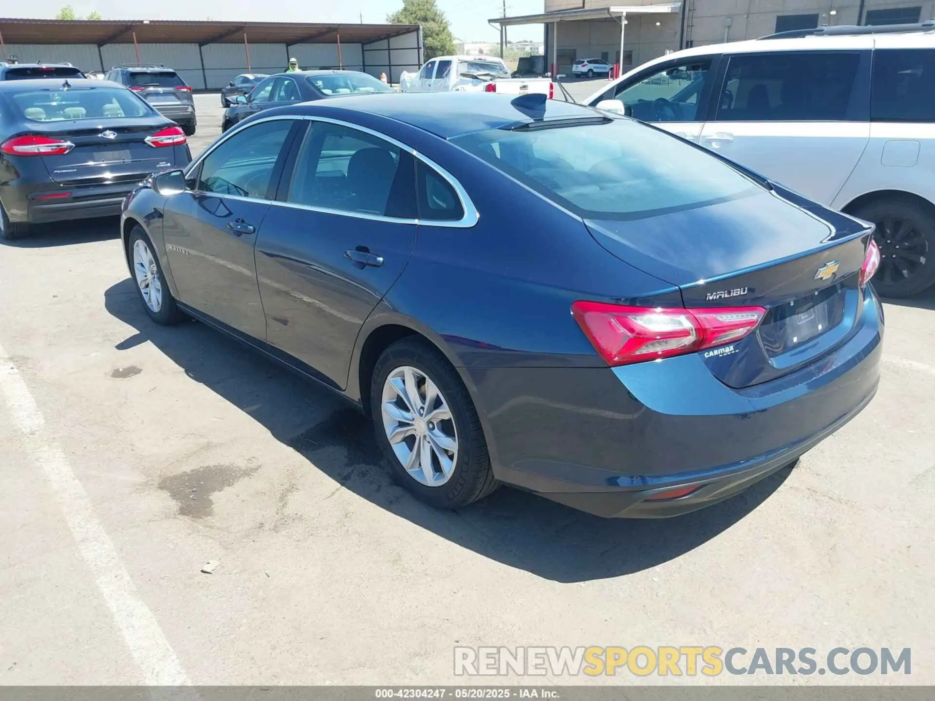 3 Фотография поврежденного автомобиля 1G1ZD5STXNF180178 CHEVROLET MALIBU 2022