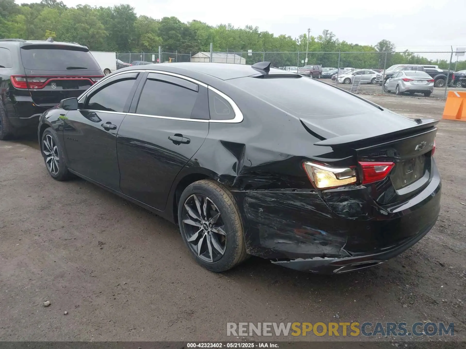 3 Фотография поврежденного автомобиля 1G1ZG5ST2NF214928 CHEVROLET MALIBU 2022