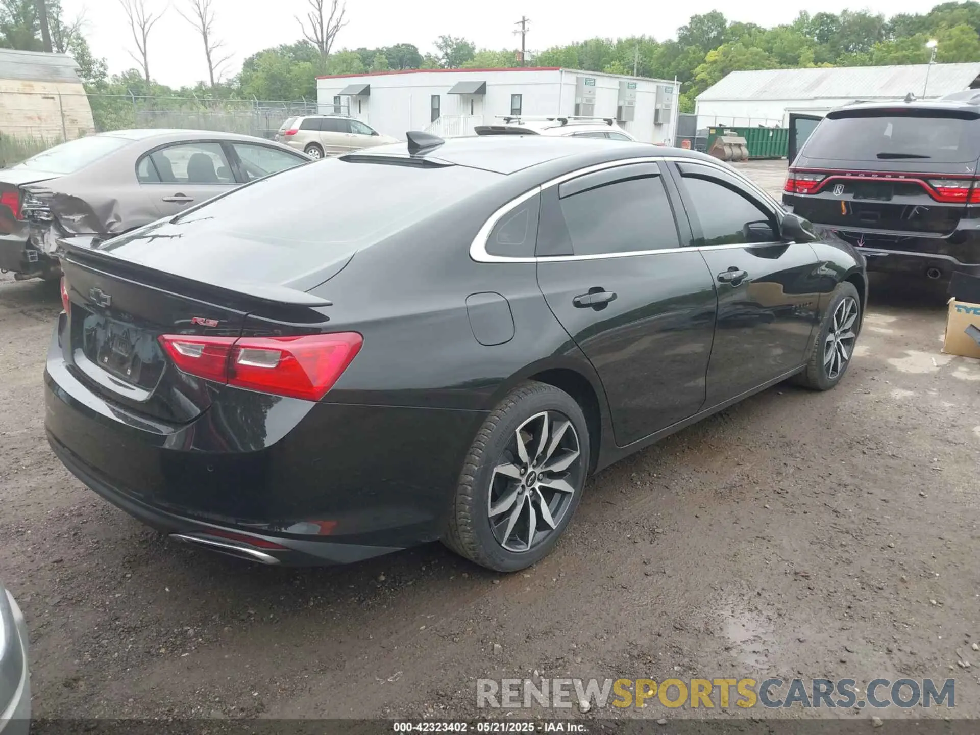 4 Фотография поврежденного автомобиля 1G1ZG5ST2NF214928 CHEVROLET MALIBU 2022