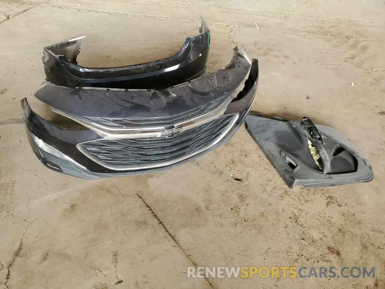 12 Photograph of a damaged car 1G1ZG5ST4NF199283 CHEVROLET MALIBU 2022