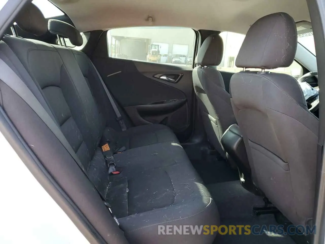 10 Фотография поврежденного автомобиля 1G1ZG5ST7NF214665 CHEVROLET MALIBU 2022