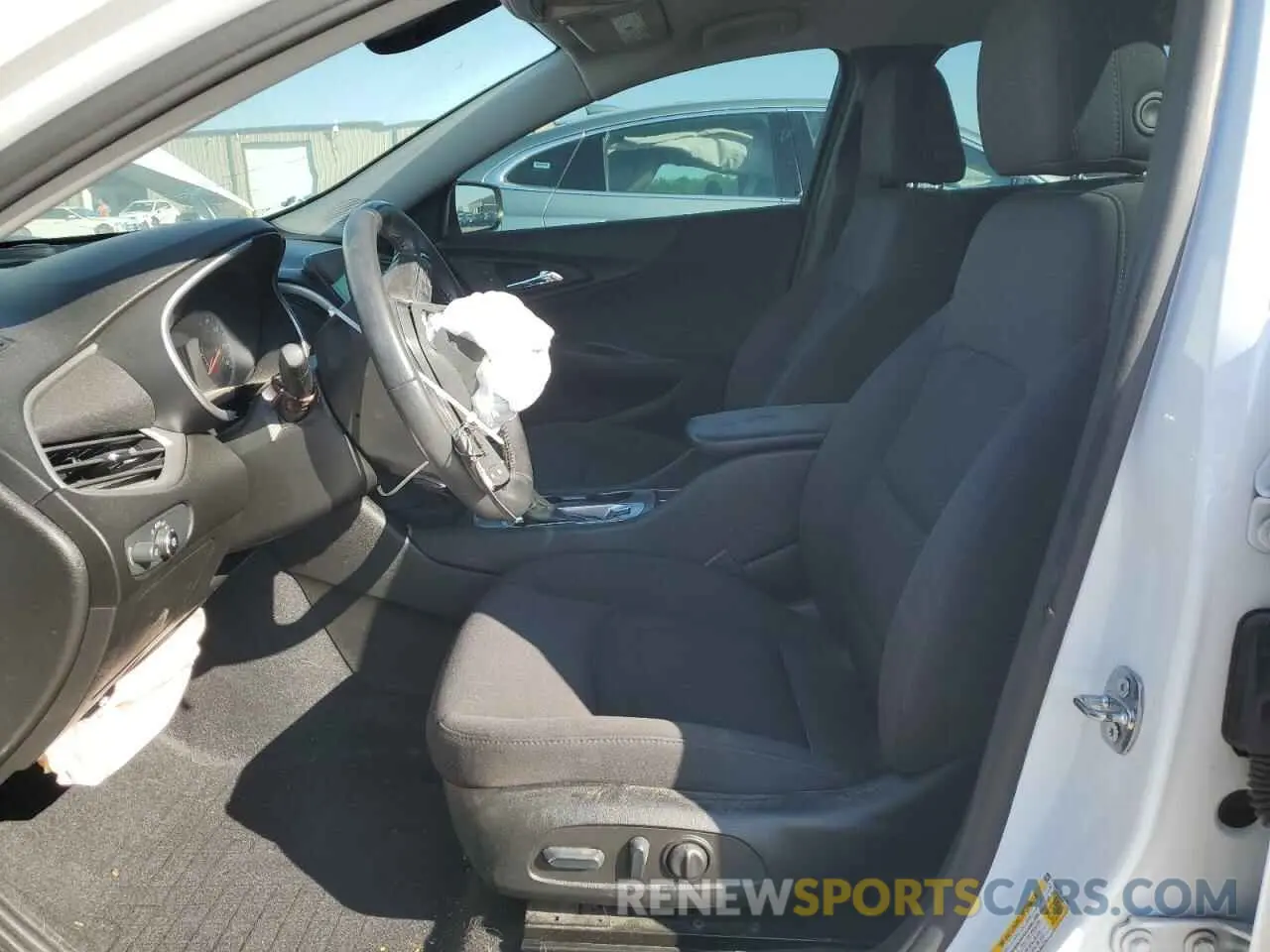 7 Фотография поврежденного автомобиля 1G1ZG5ST7NF214665 CHEVROLET MALIBU 2022