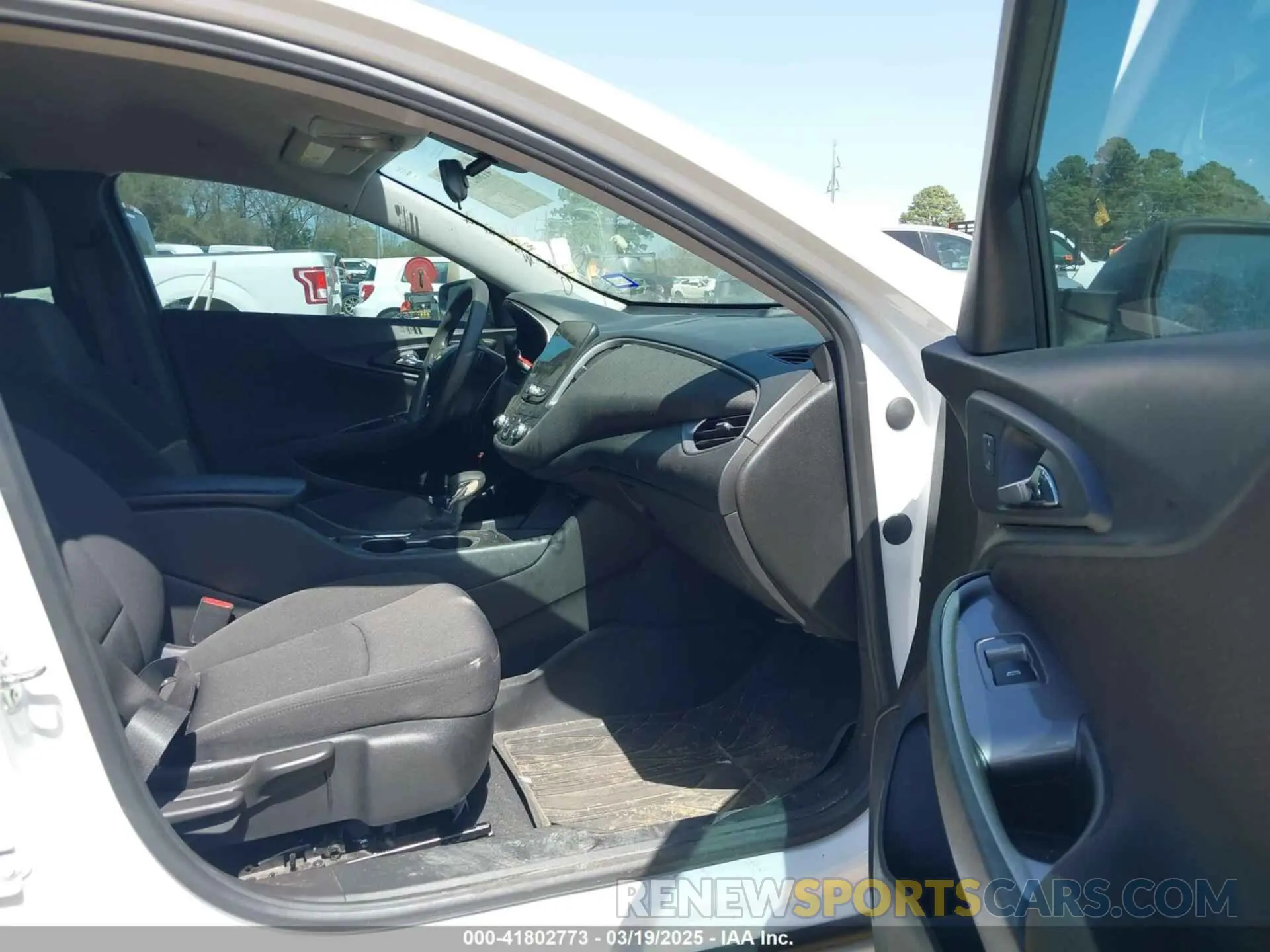 5 Photograph of a damaged car 1G1ZB5ST9PF151697 CHEVROLET MALIBU 2023