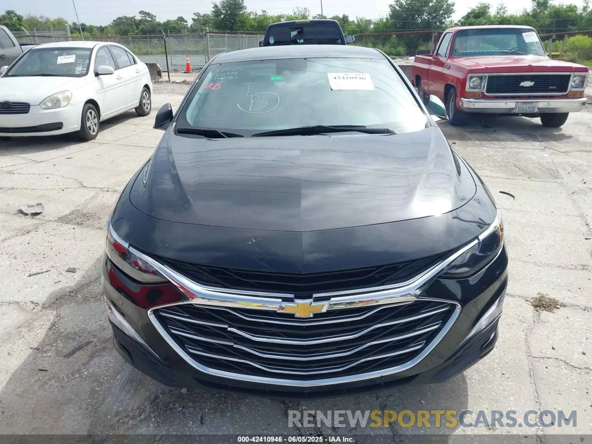 12 Photograph of a damaged car 1G1ZC5ST5PF123618 CHEVROLET MALIBU 2023