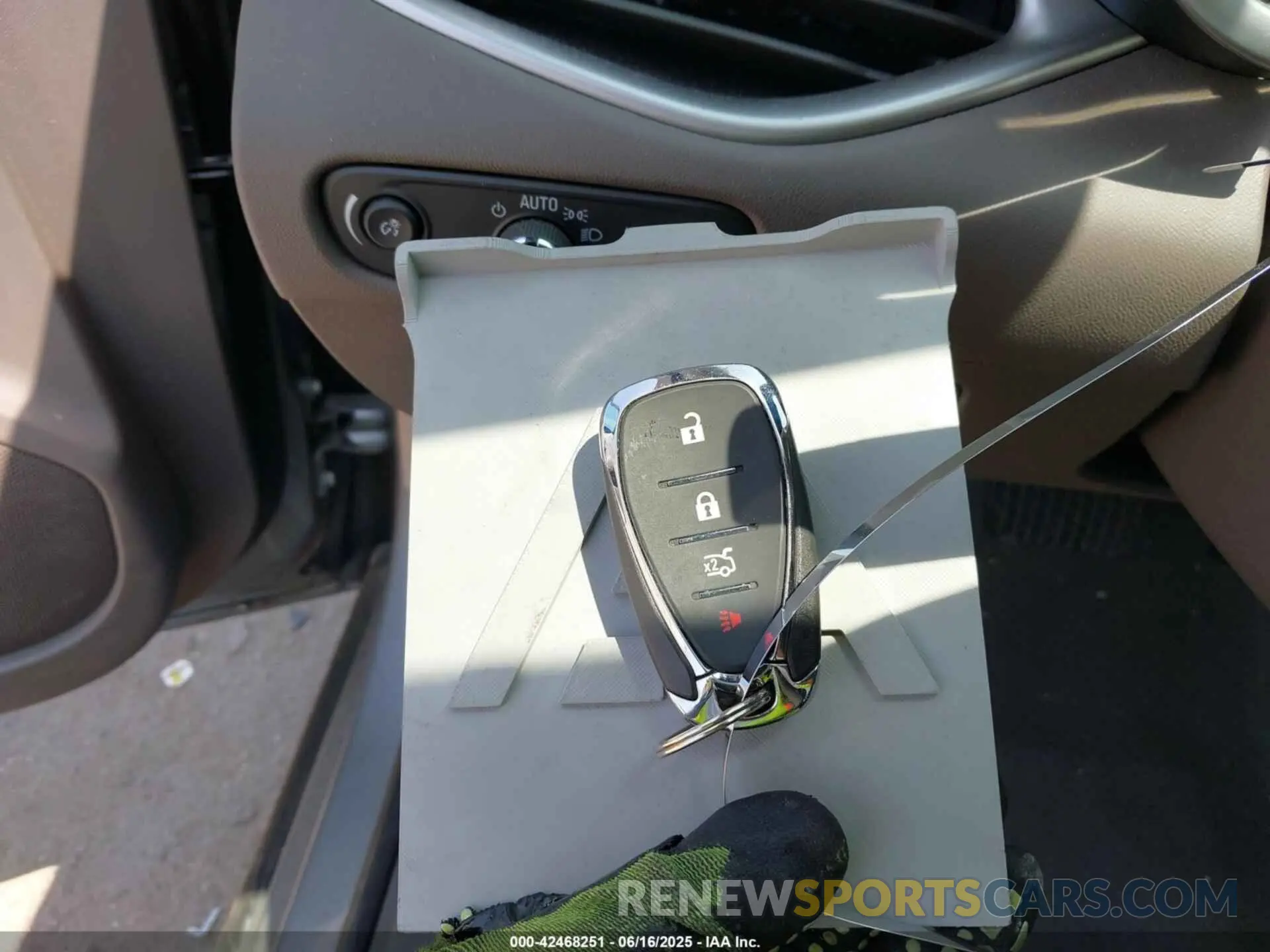 11 Photograph of a damaged car 1G1ZC5ST9PF172840 CHEVROLET MALIBU 2023