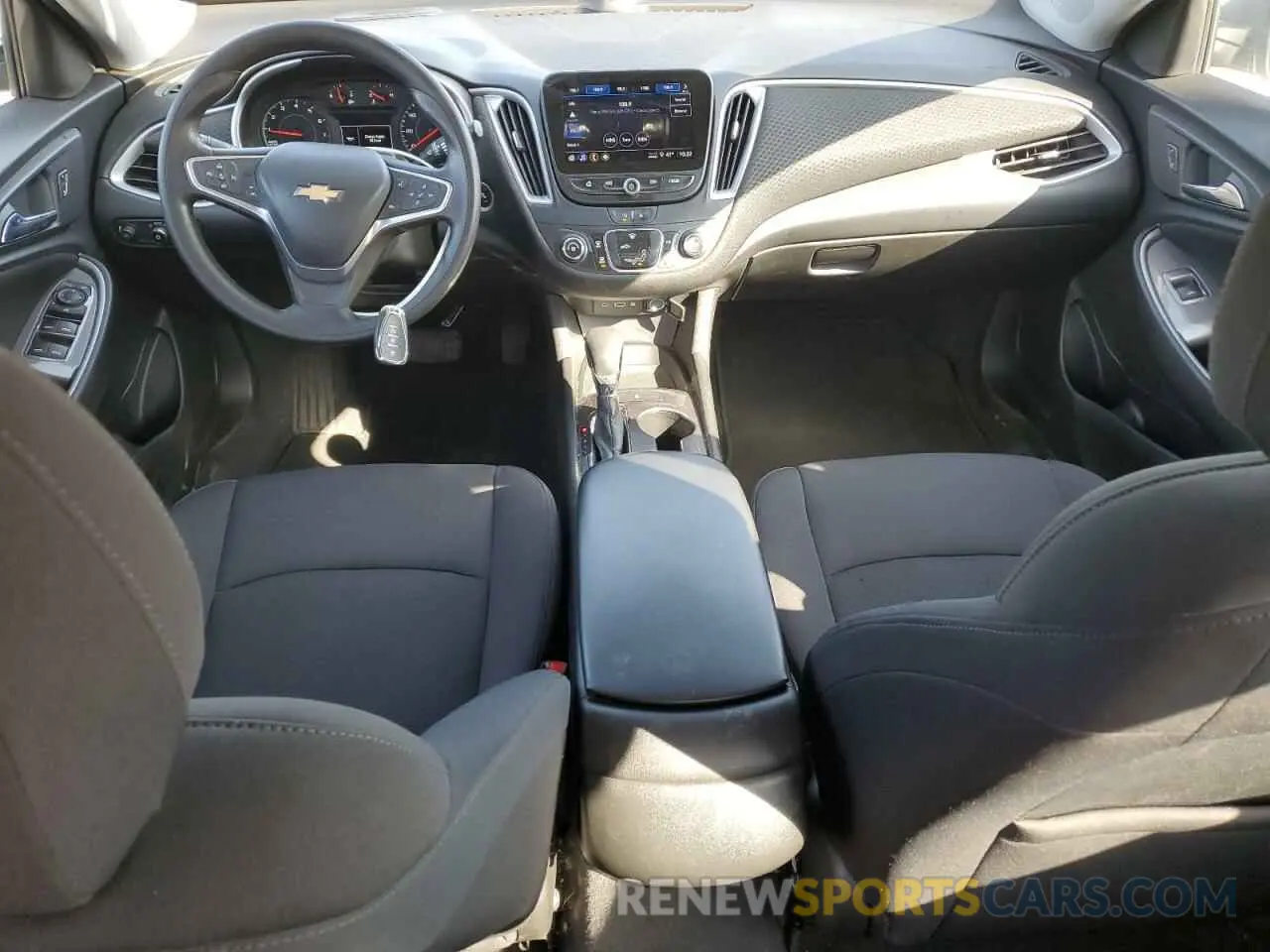 8 Photograph of a damaged car 1G1ZC5STXPF156517 CHEVROLET MALIBU 2023