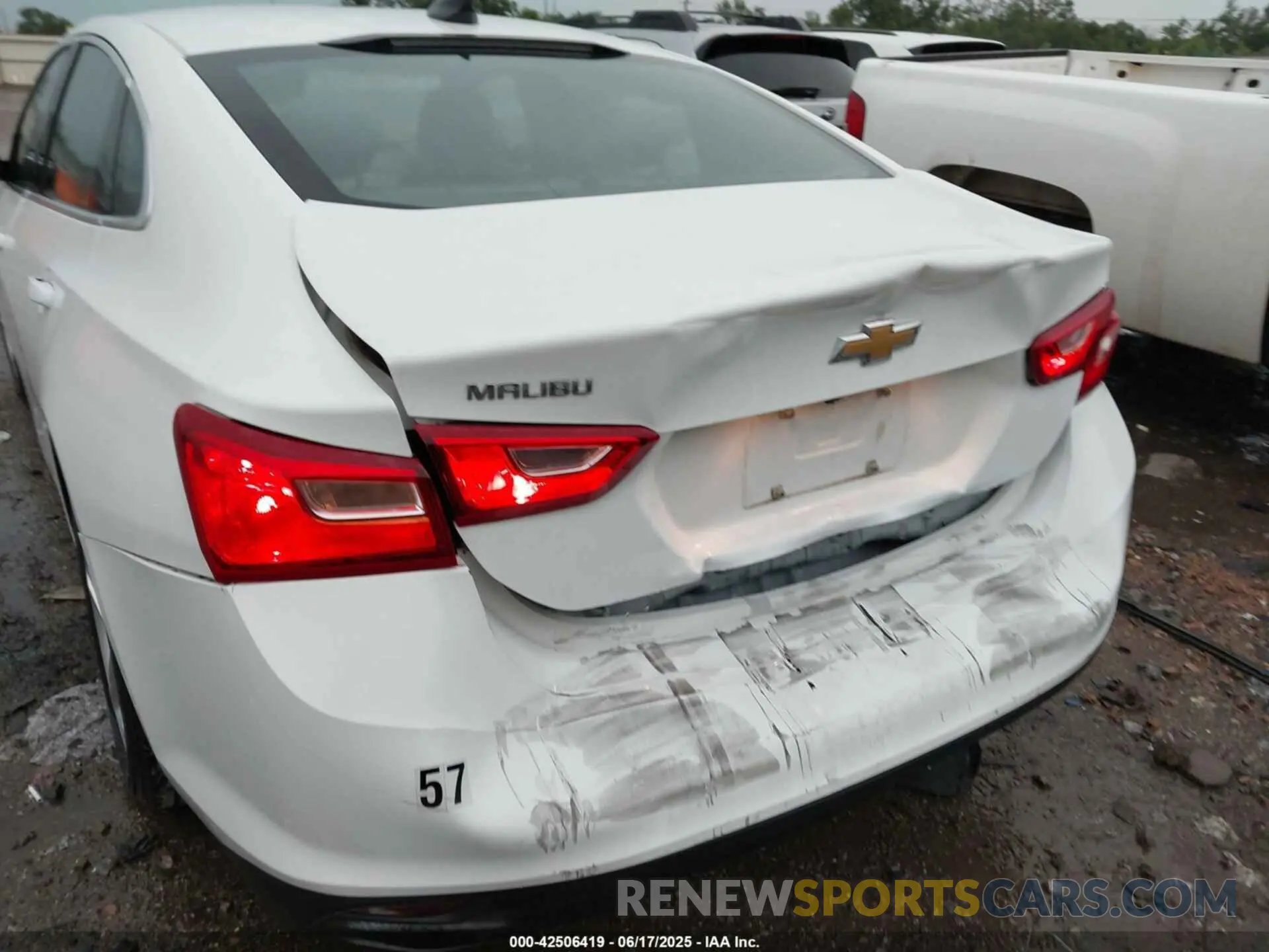6 Photograph of a damaged car 1G1ZC5STXPF166108 CHEVROLET MALIBU 2023