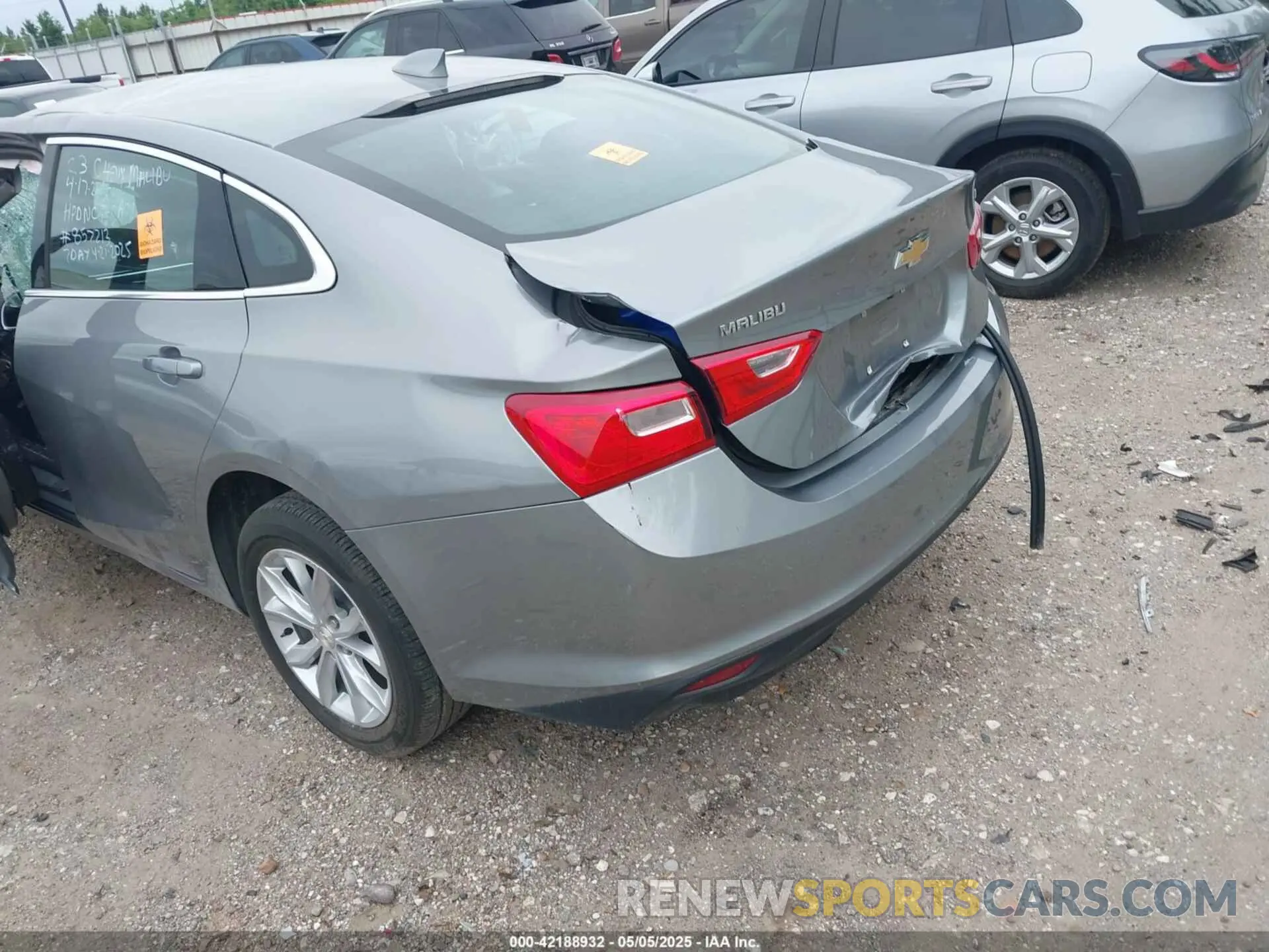 19 Photograph of a damaged car 1G1ZD5ST0PF142641 CHEVROLET MALIBU 2023