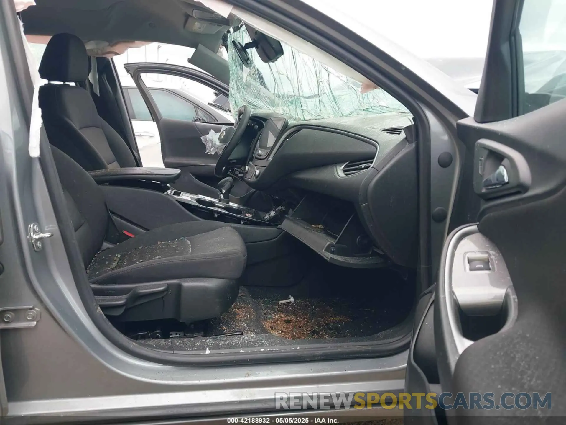 5 Photograph of a damaged car 1G1ZD5ST0PF142641 CHEVROLET MALIBU 2023