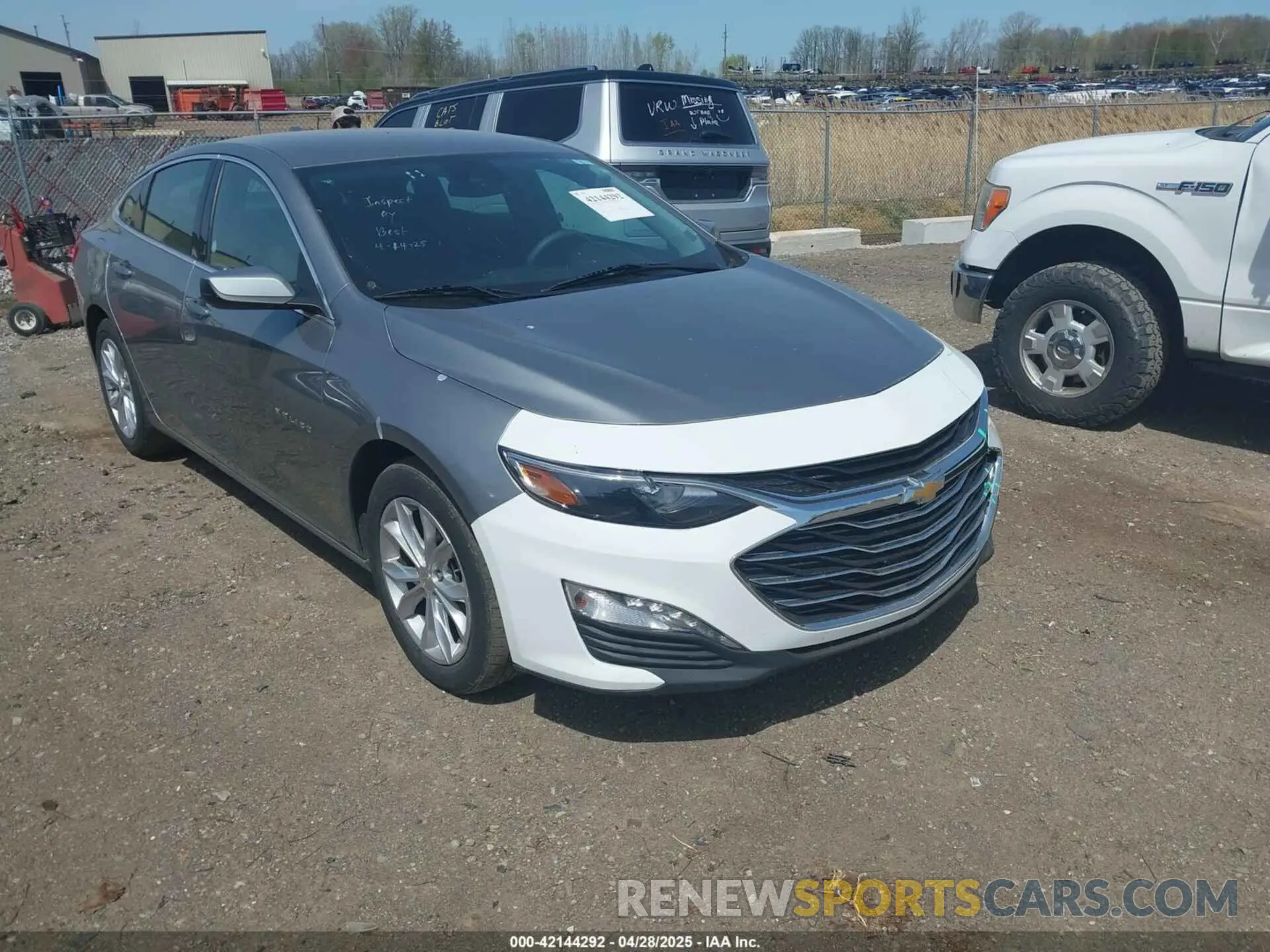 1 Фотография поврежденного автомобиля 1G1ZD5ST1PF132748 CHEVROLET MALIBU 2023