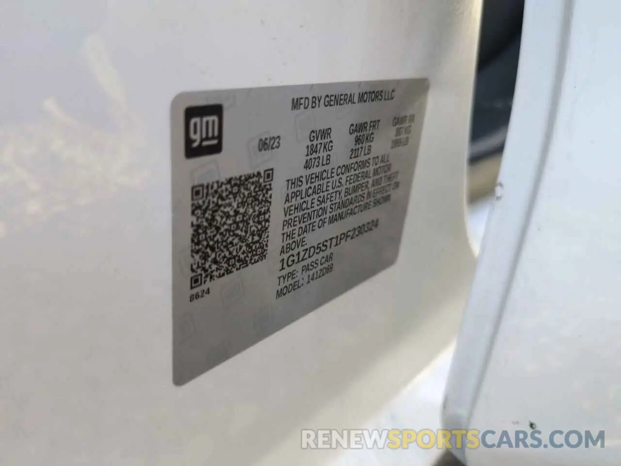 13 Photograph of a damaged car 1G1ZD5ST1PF230324 CHEVROLET MALIBU 2023