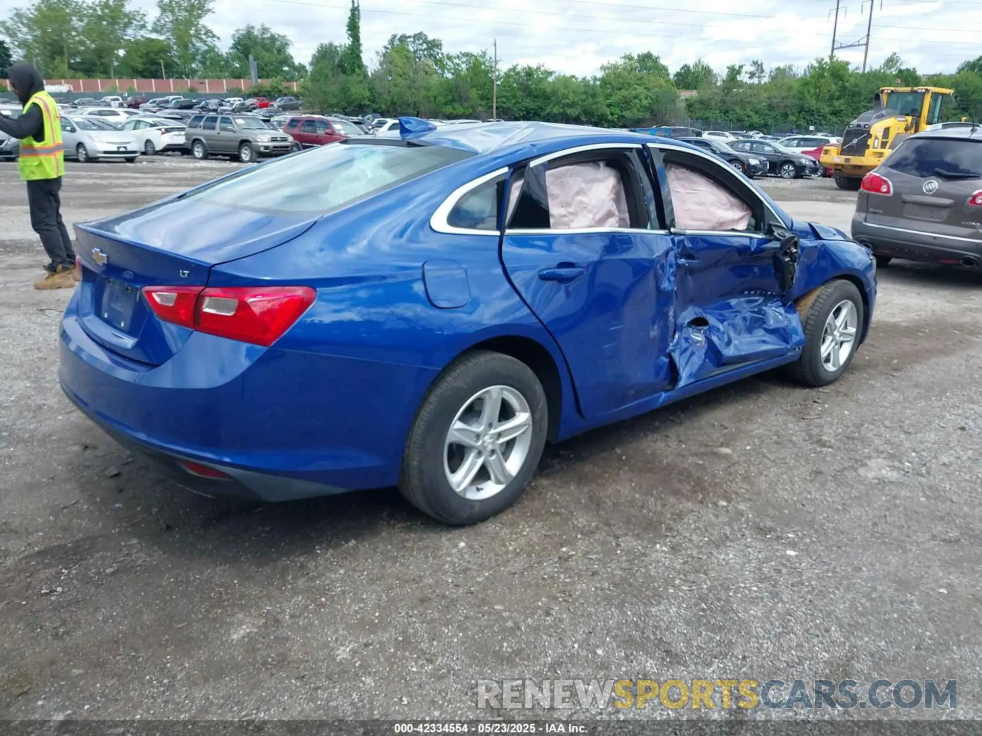 4 Фотография поврежденного автомобиля 1G1ZD5ST1PF240996 CHEVROLET MALIBU 2023