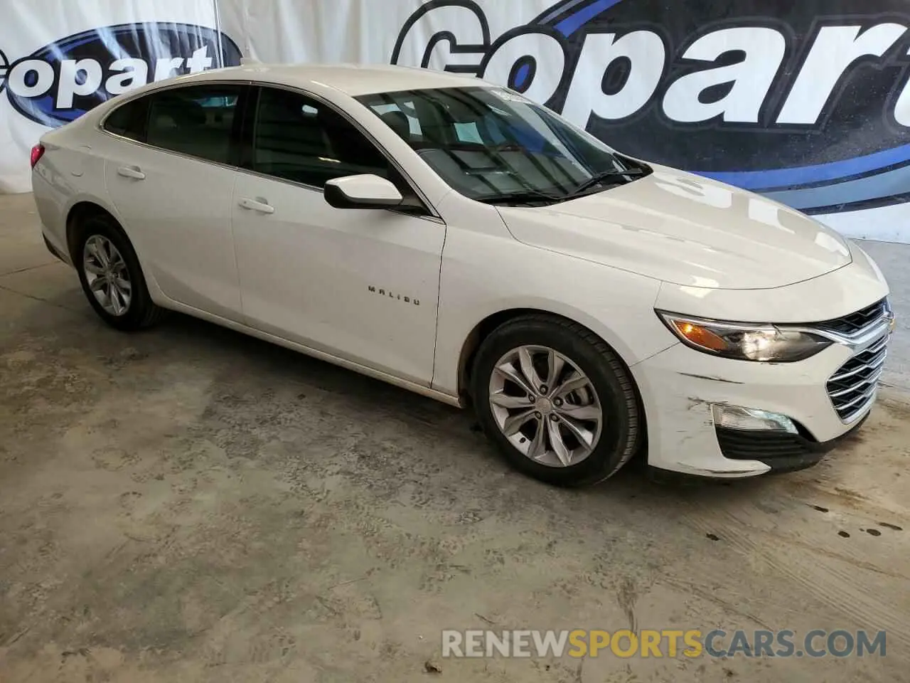 4 Photograph of a damaged car 1G1ZD5ST1PF252257 CHEVROLET MALIBU 2023