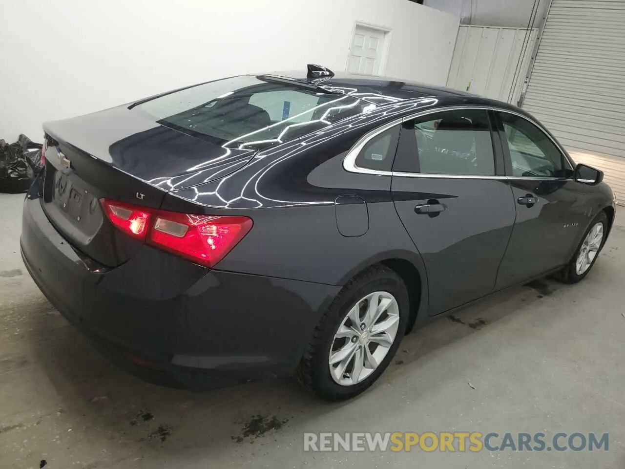 3 Фотография поврежденного автомобиля 1G1ZD5ST2PF215606 CHEVROLET MALIBU 2023