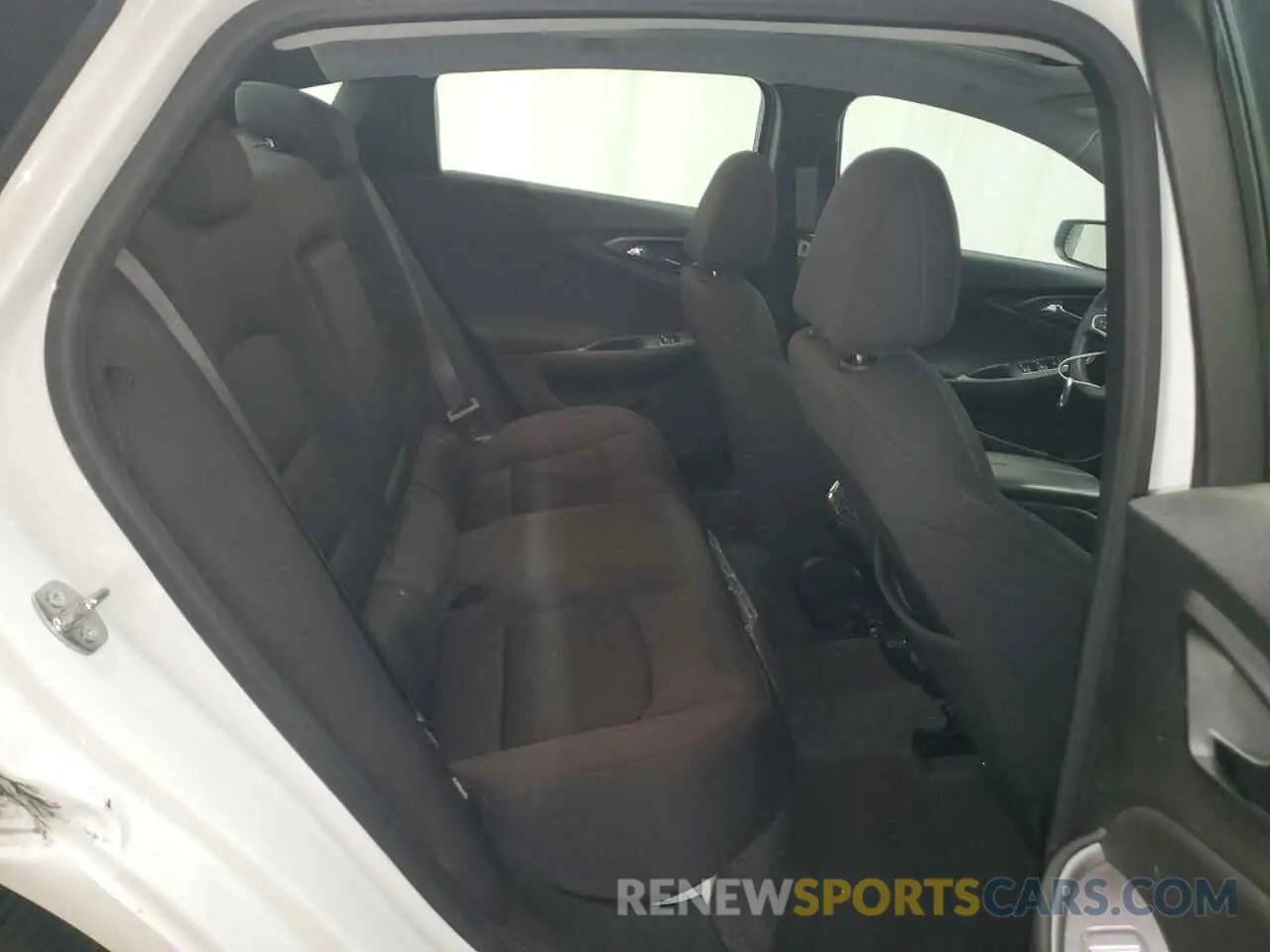 10 Фотография поврежденного автомобиля 1G1ZD5ST2PF235984 CHEVROLET MALIBU 2023