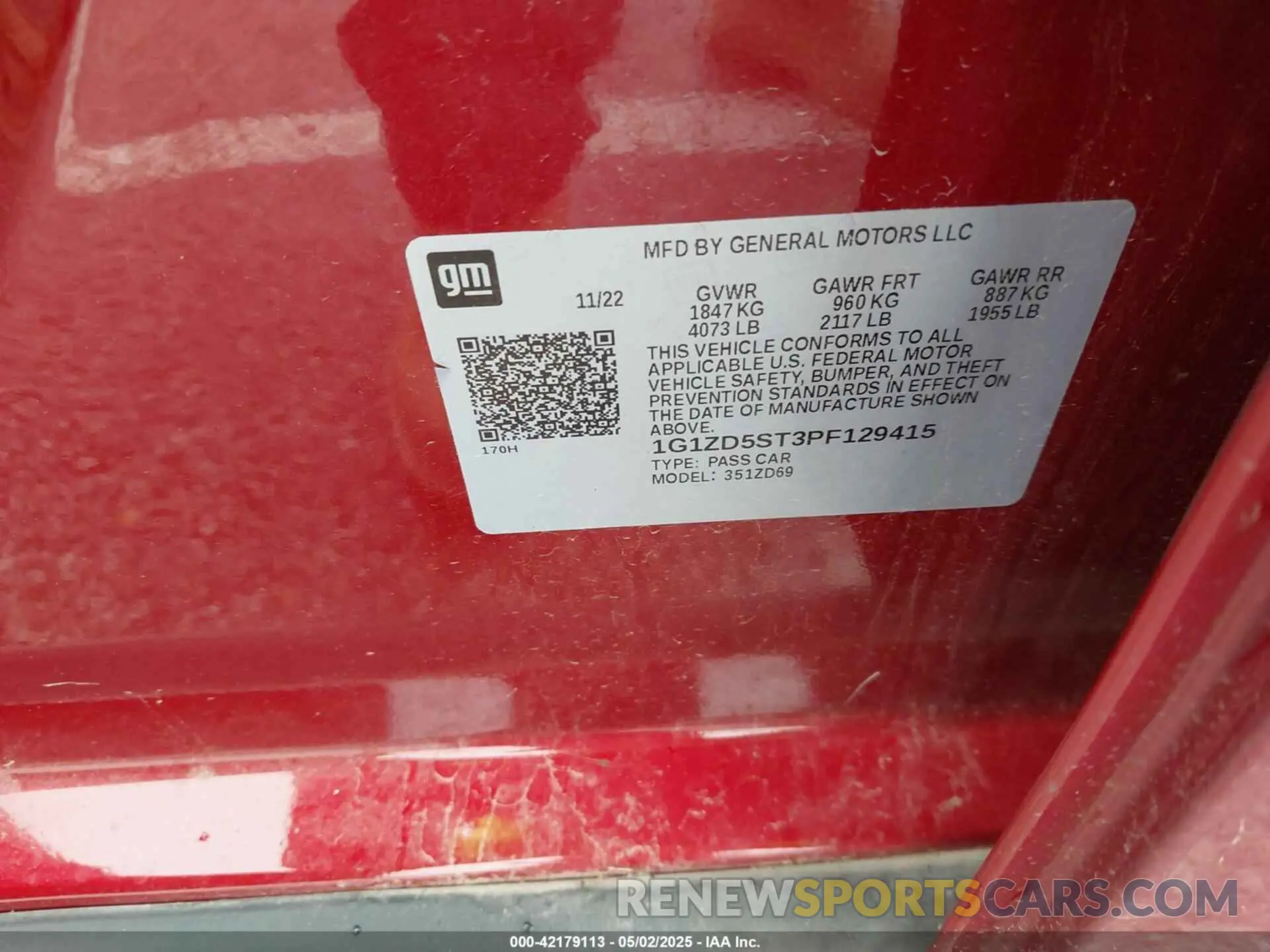 9 Photograph of a damaged car 1G1ZD5ST3PF129415 CHEVROLET MALIBU 2023