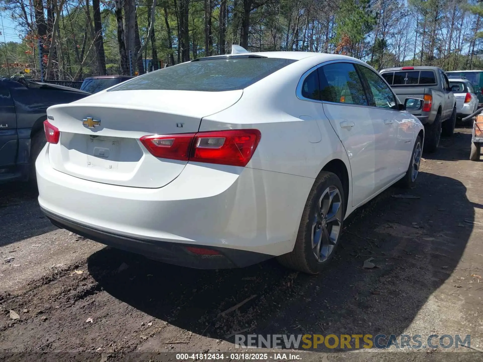 4 Фотография поврежденного автомобиля 1G1ZD5ST3PF180753 CHEVROLET MALIBU 2023
