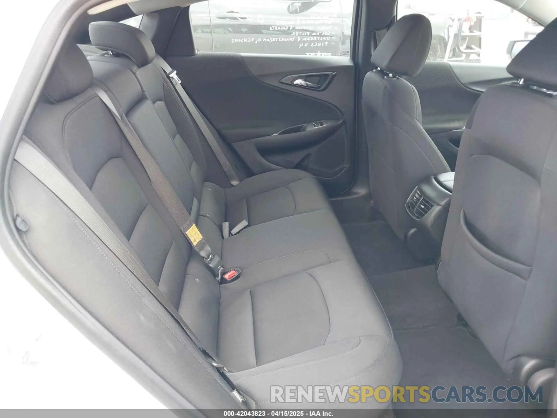 8 Фотография поврежденного автомобиля 1G1ZD5ST3PF229322 CHEVROLET MALIBU 2023