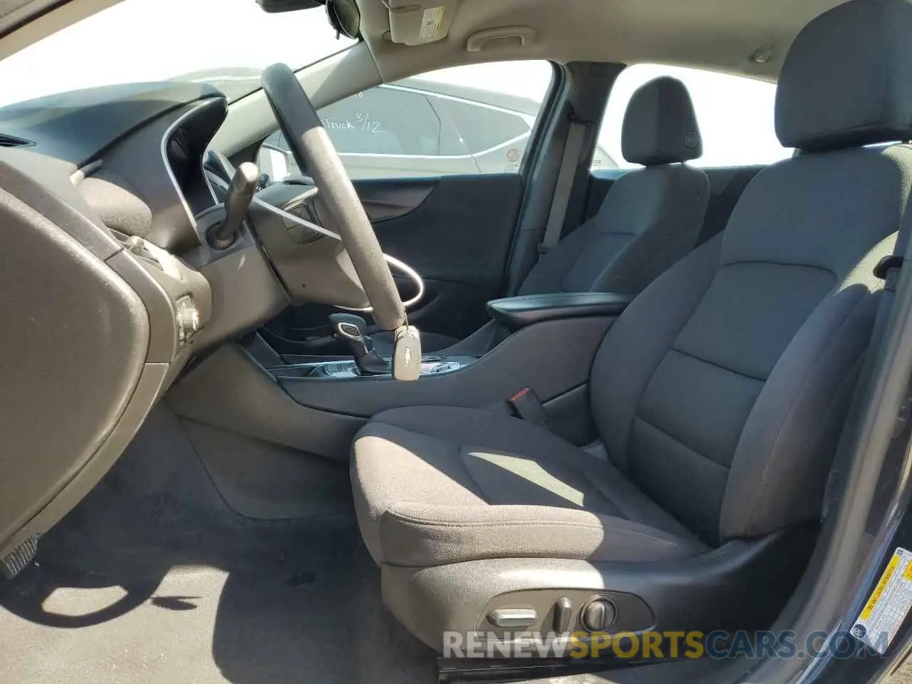 7 Фотография поврежденного автомобиля 1G1ZD5ST3PF231393 CHEVROLET MALIBU 2023