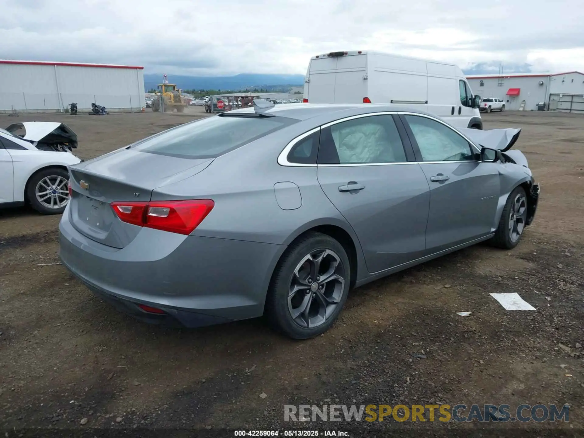 4 Фотография поврежденного автомобиля 1G1ZD5ST4PF236831 CHEVROLET MALIBU 2023