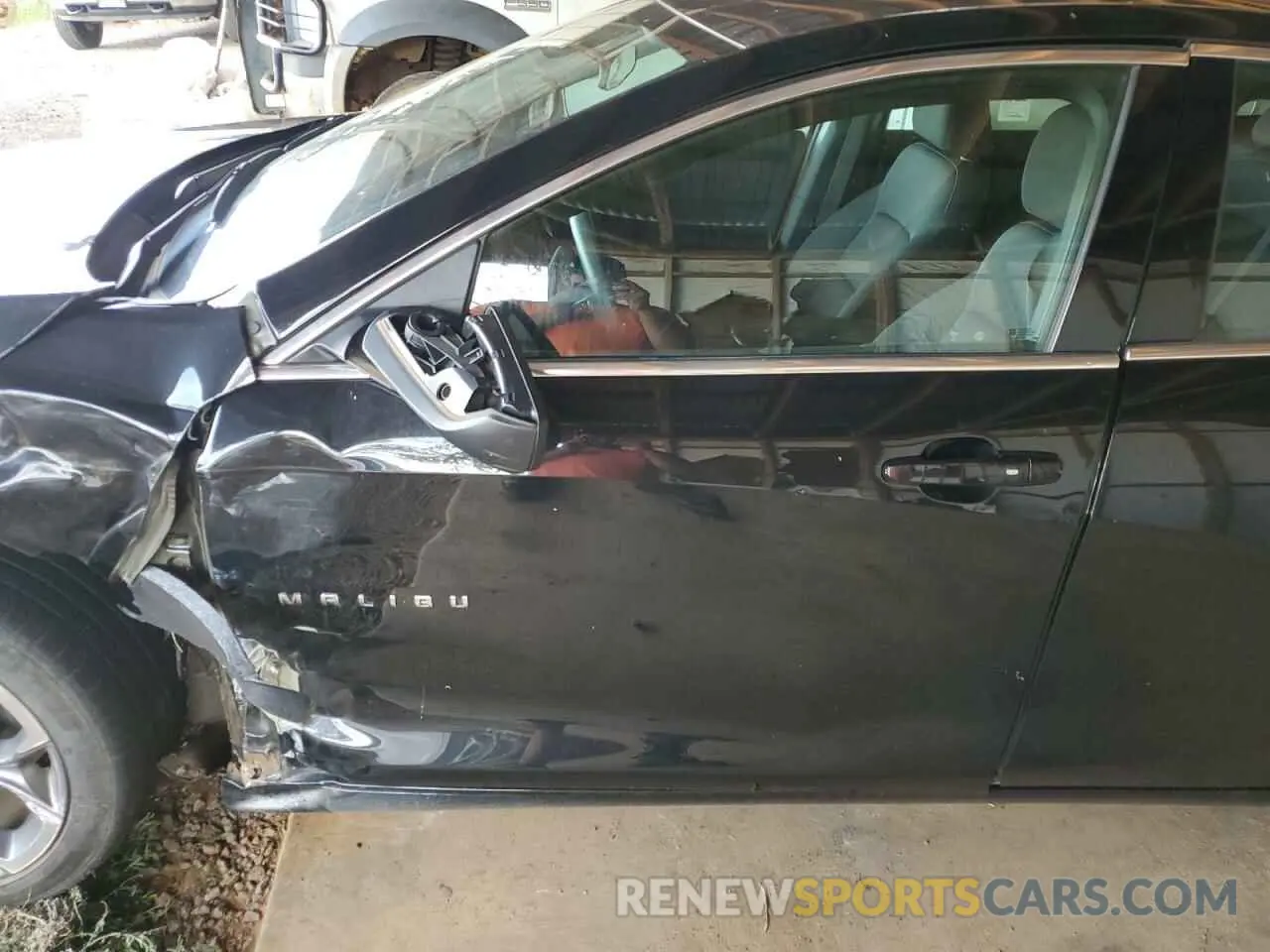 7 Photograph of a damaged car 1G1ZD5ST5PF131747 CHEVROLET MALIBU 2023
