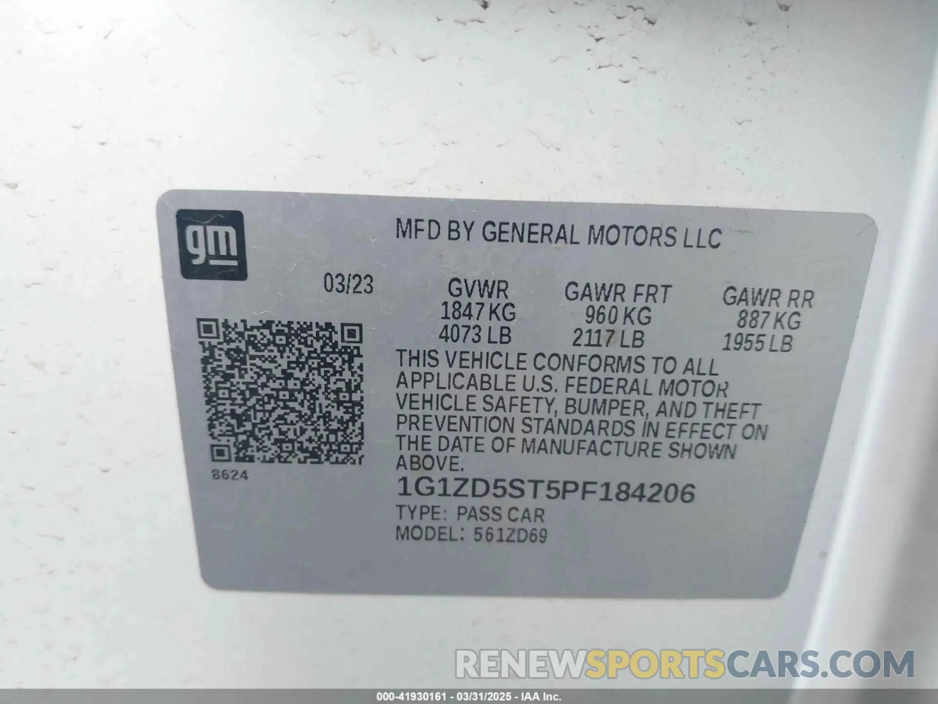 9 Photograph of a damaged car 1G1ZD5ST5PF184206 CHEVROLET MALIBU 2023
